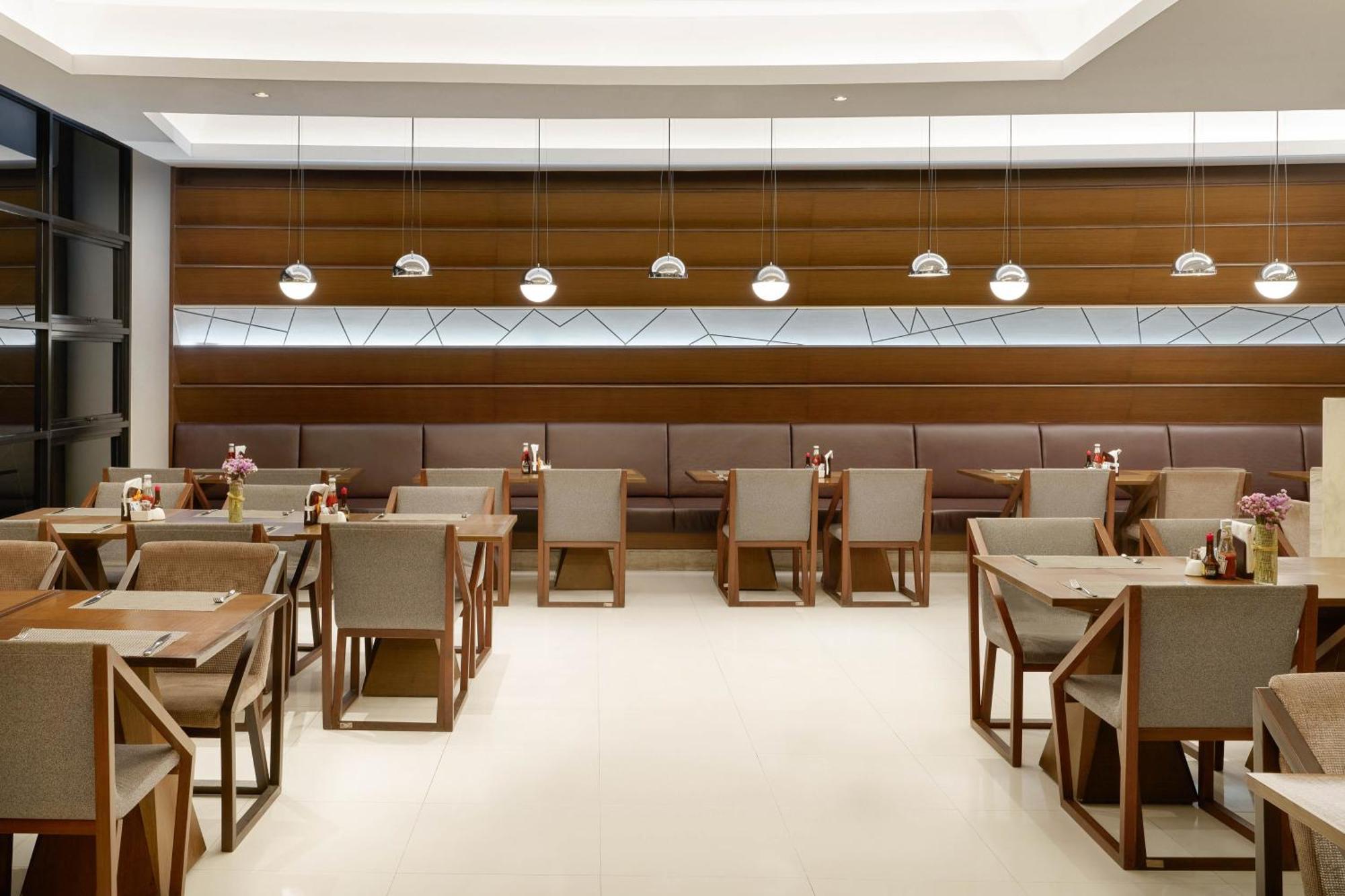 Hotel Aetas Lumpini 5*
