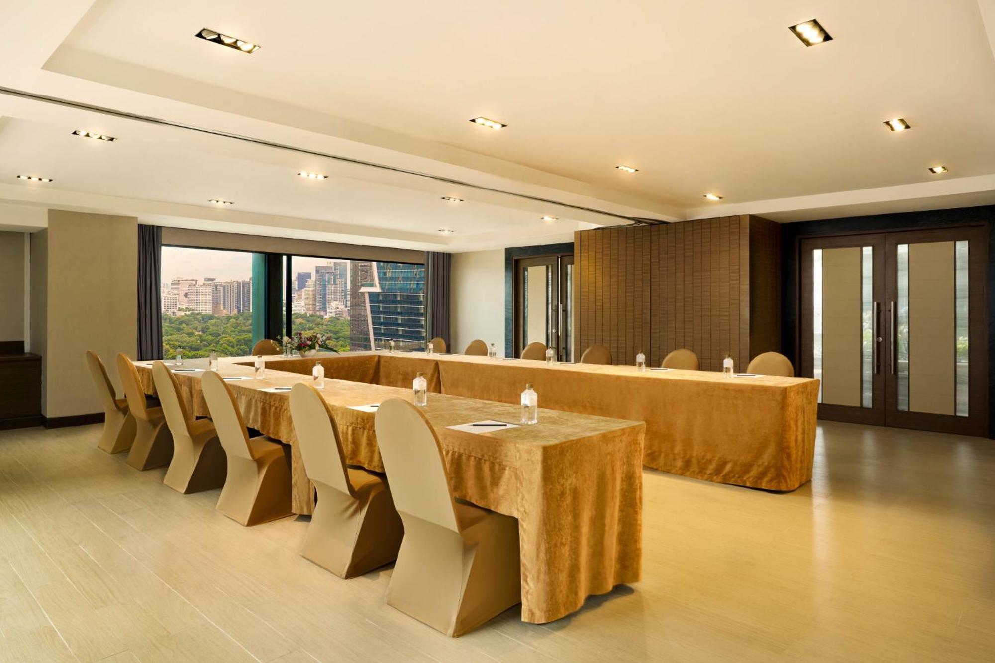 Hotel Aetas Lumpini Bangkok