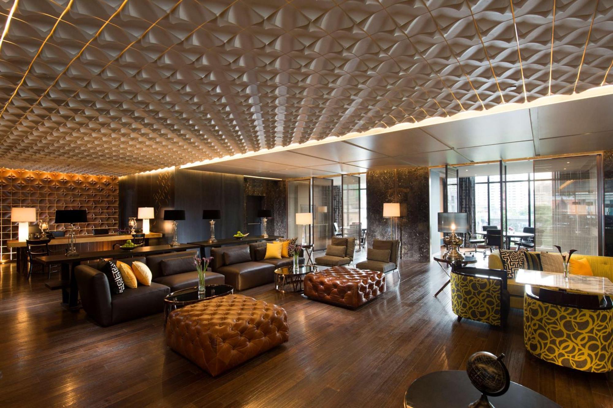 Hotel Hilton Sukhumvit 5*