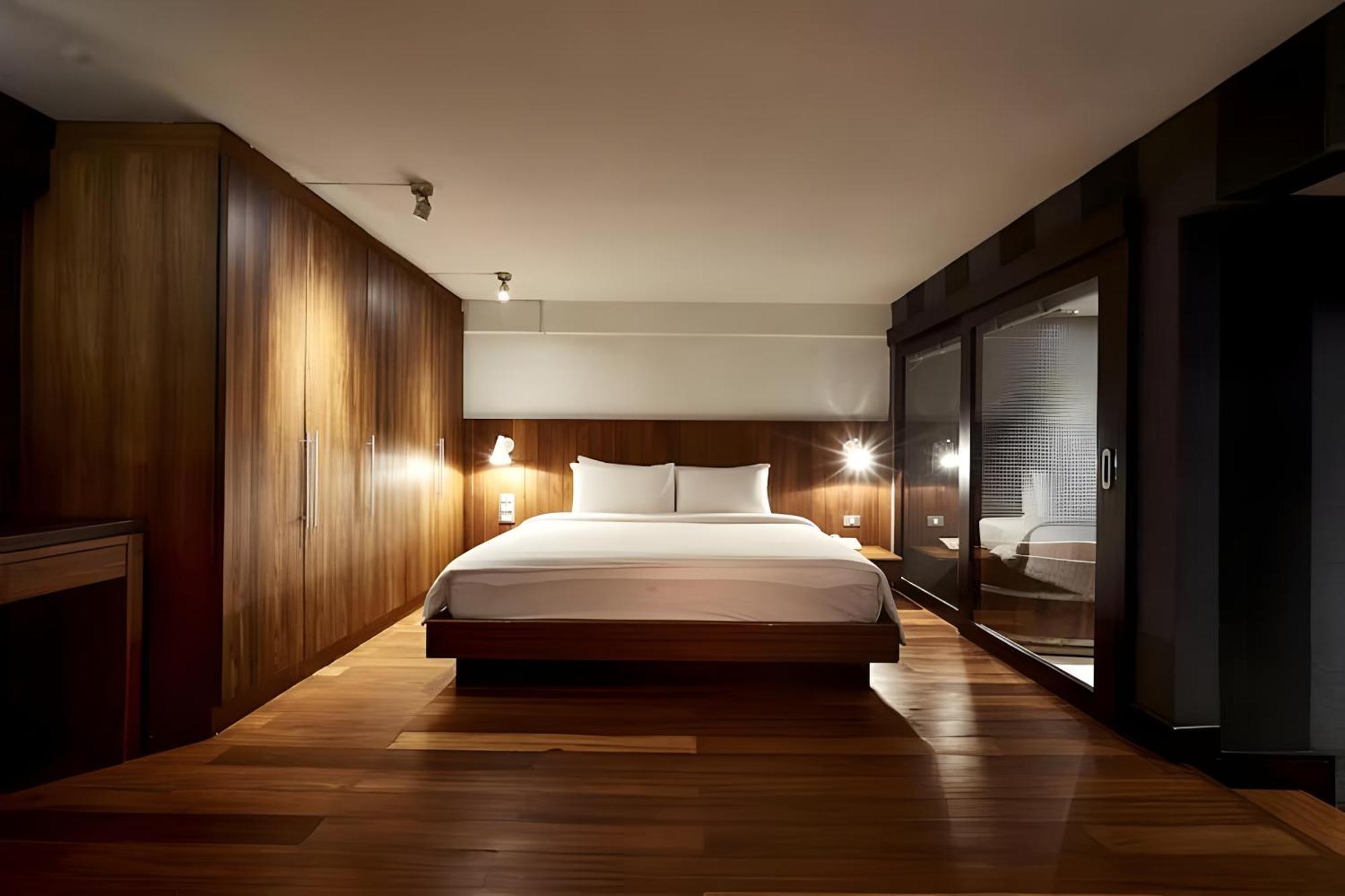 Apartment Wish Silom - วิช สีลม X *