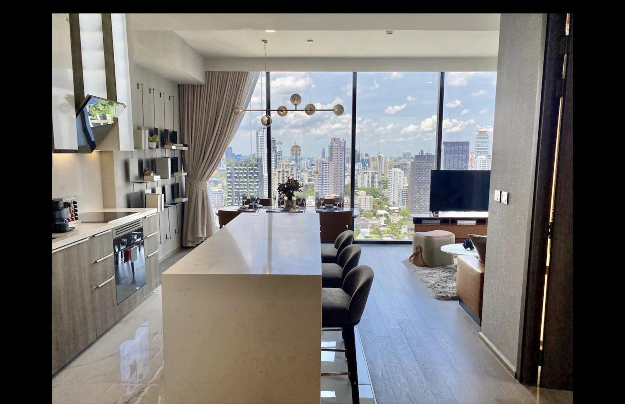 Apartment Spacious 115sqm Sleeps Up To 6 Central Asoke Nana Close To Mrt And Bts