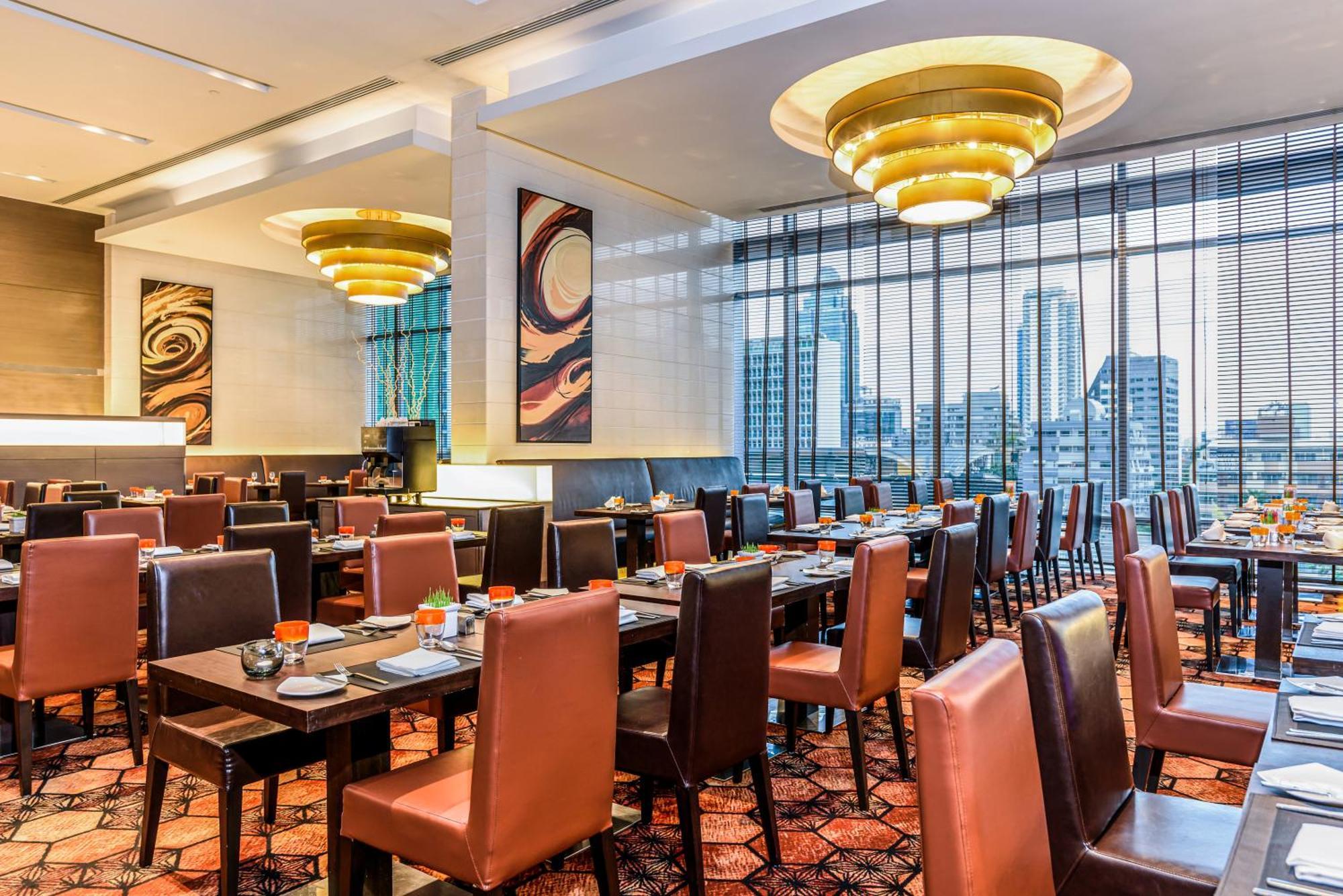 Four Points By Sheraton Ploenchit Sukhumvit 4* Bangkok