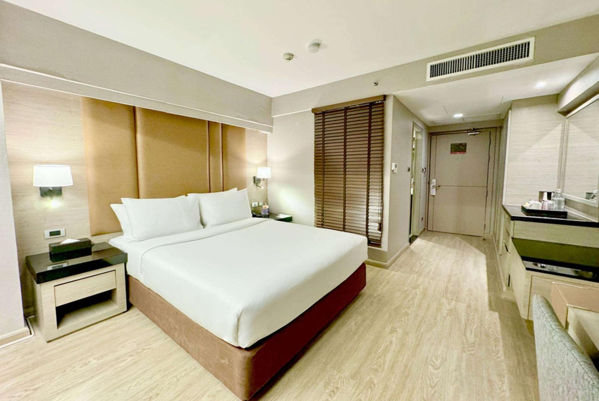 Ramada By Wyndham Sukhumvit 11