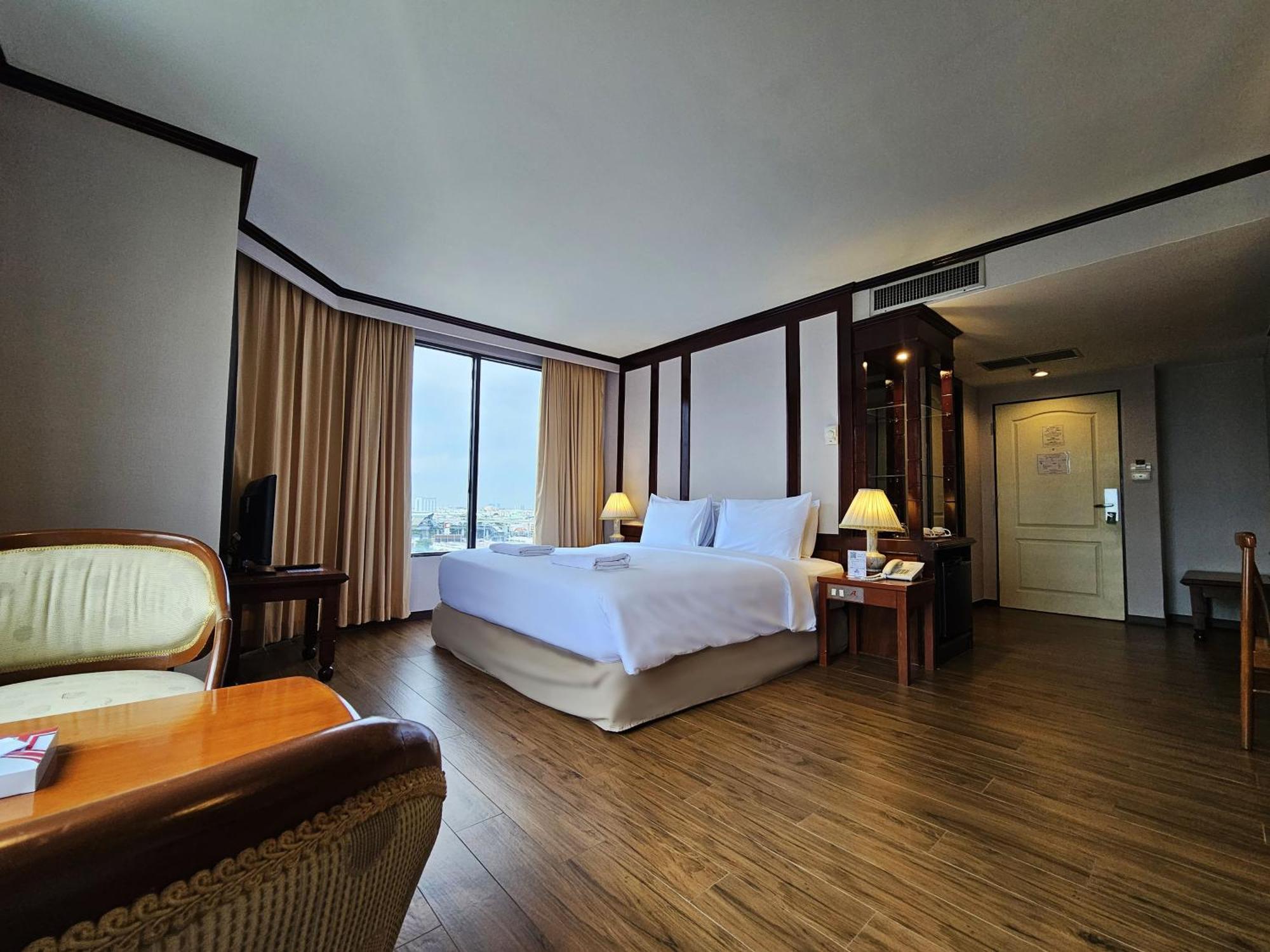 Hotel Alexander 5*