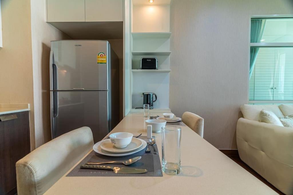 Thonglor Area 1 Bedroom Fastwifi Sauna Big Swimming Pool 38