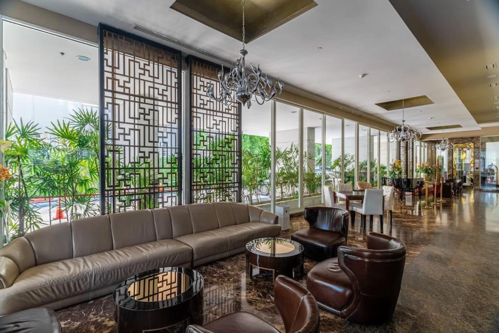 Thonglor Area 1 Bedroom Fastwifi Sauna Big Swimming Pool 38