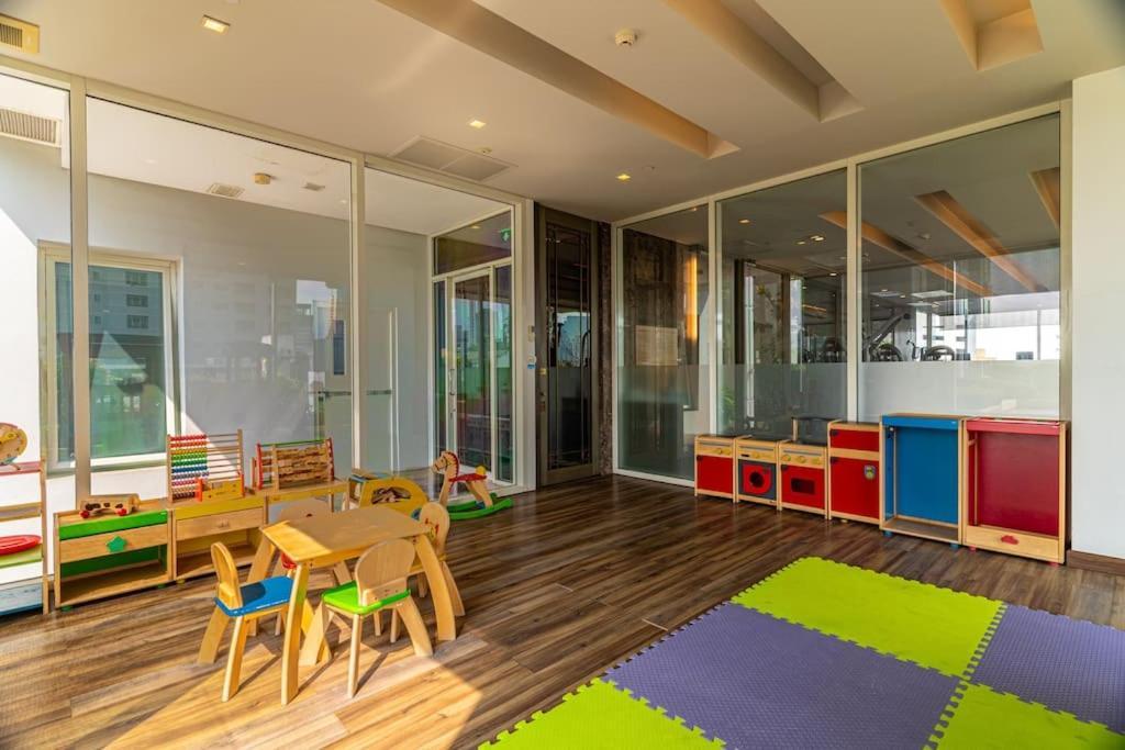 Thonglor Area 1 Bedroom Fastwifi Sauna Big Swimming Pool 38 Apartment