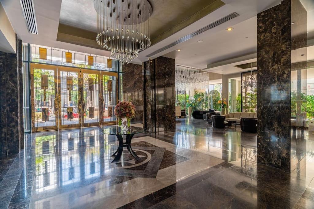 Thonglor Area 1 Bedroom Fastwifi Sauna Big Swimming Pool 38 * Bangkok