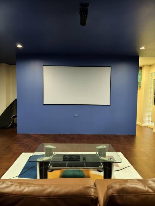 Thonglor Art House 5br With Beautiful Rooftop *