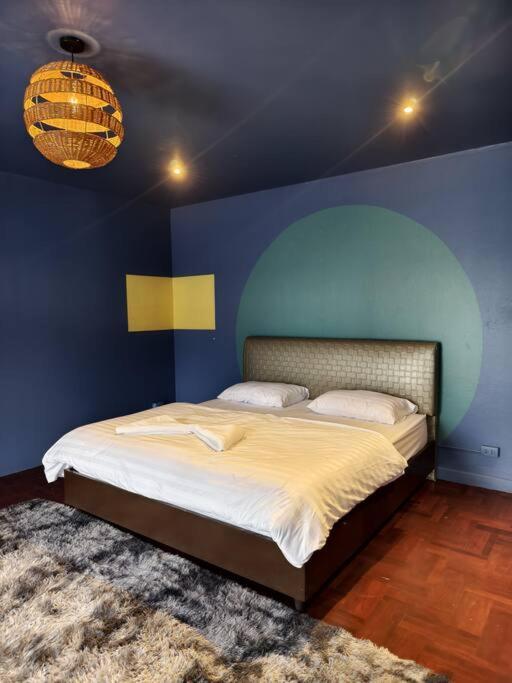 Thonglor Art House 5br With Beautiful Rooftop