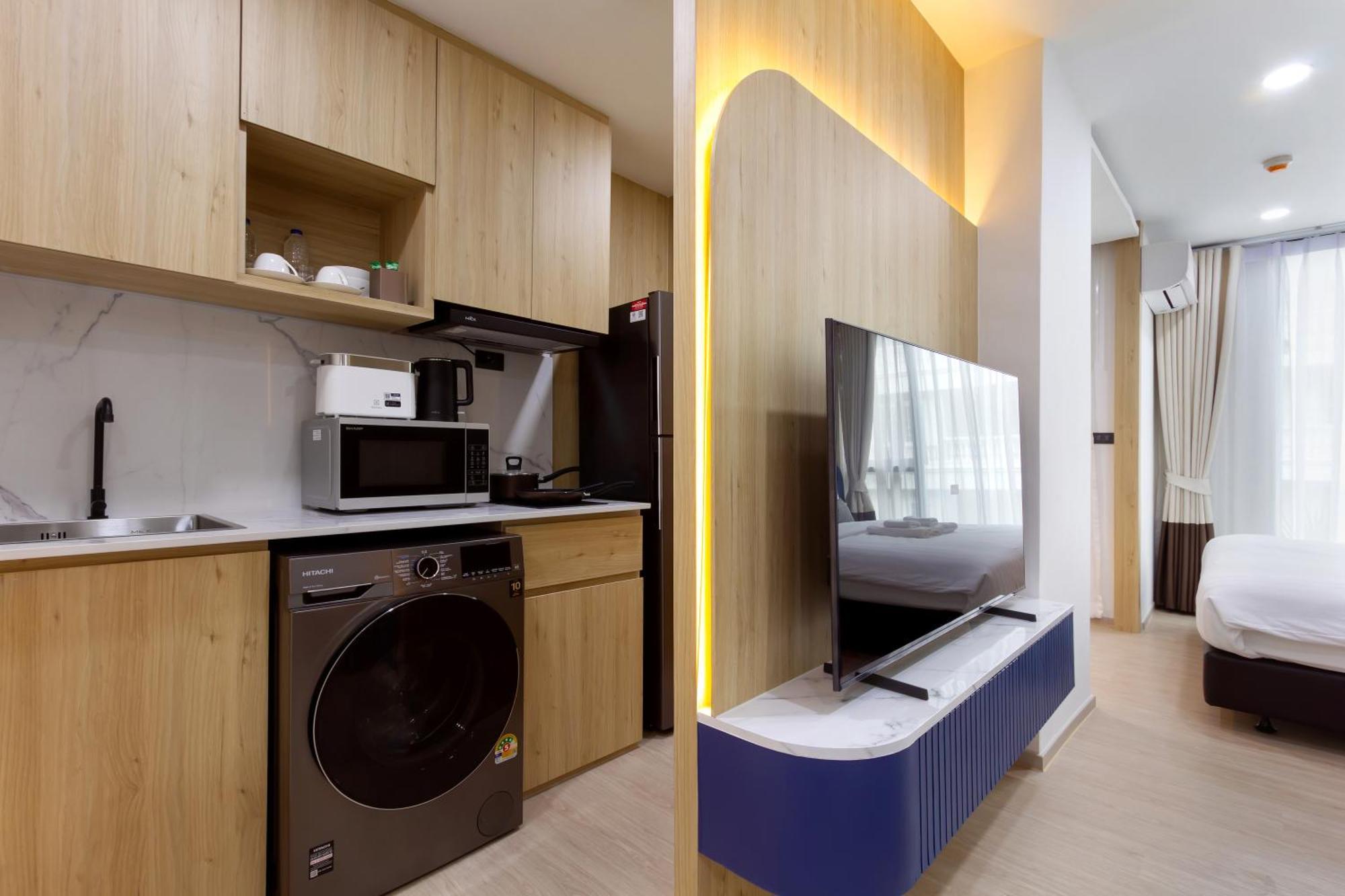 Aquila Hotel 4*
