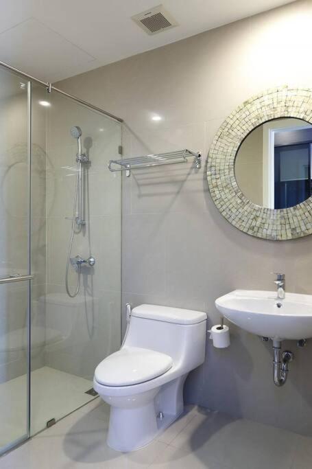 Townhome 3 Bed4 Baht Asok Mrtbts Sukhumvit 16