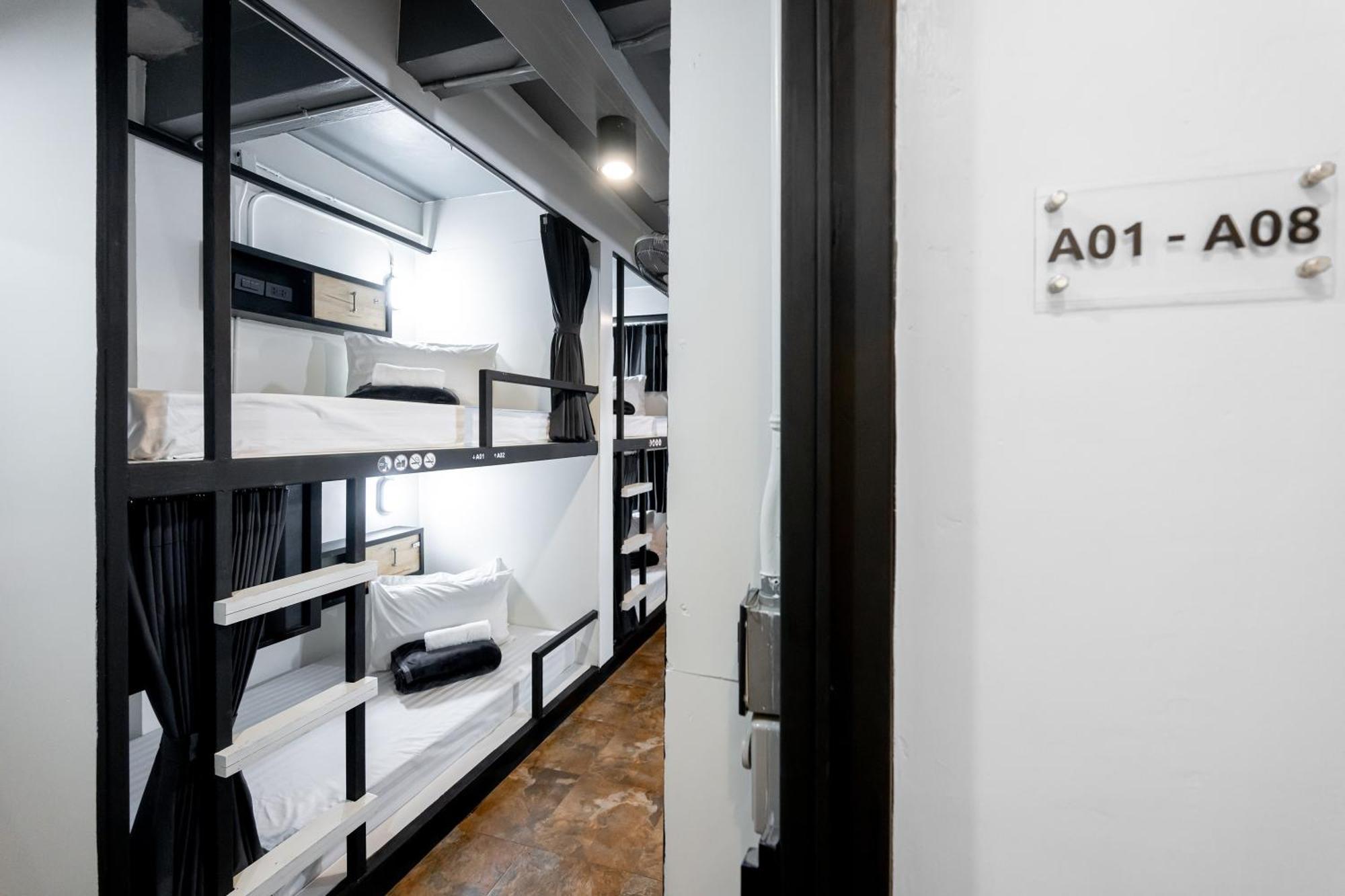 Hostel Vibes Bangkok