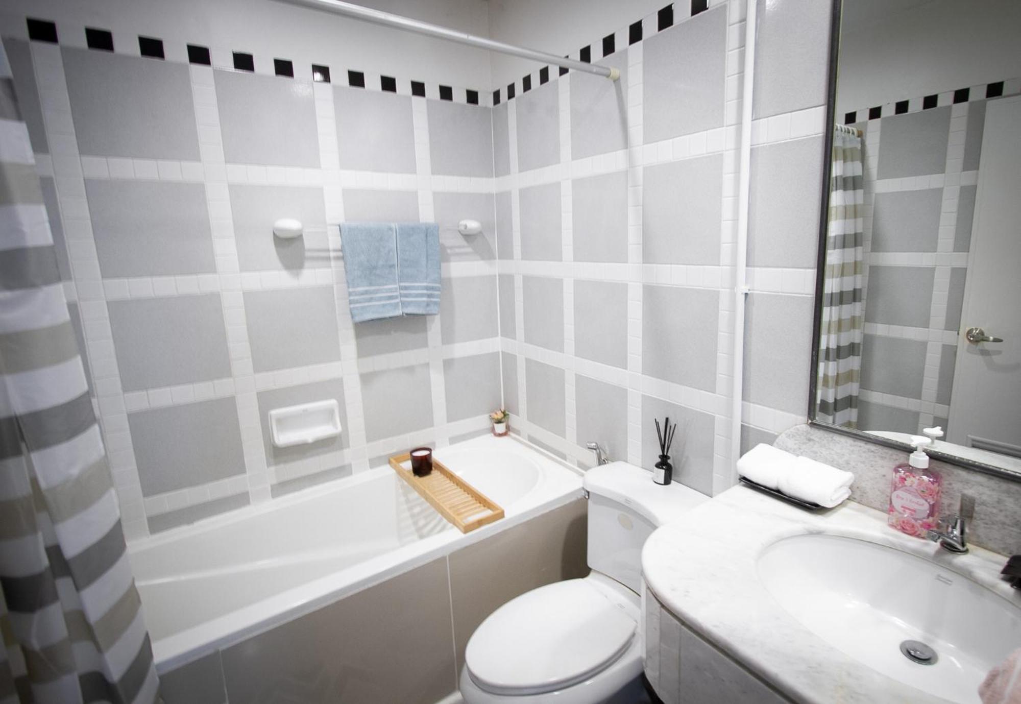Spacious 4-bedroom Oasis In The Heart Of Sukhumvit Villa Bangkok