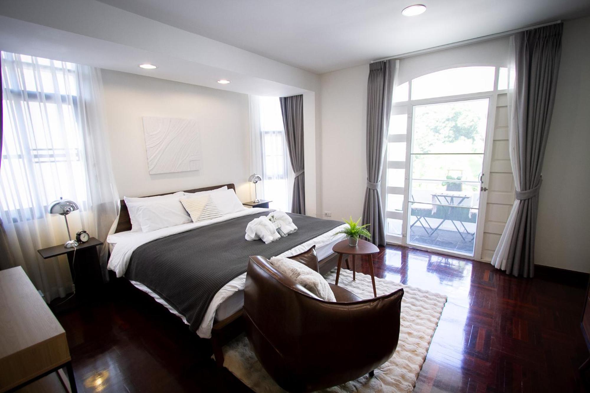 Spacious 4-bedroom Oasis In The Heart Of Sukhumvit * Bangkok