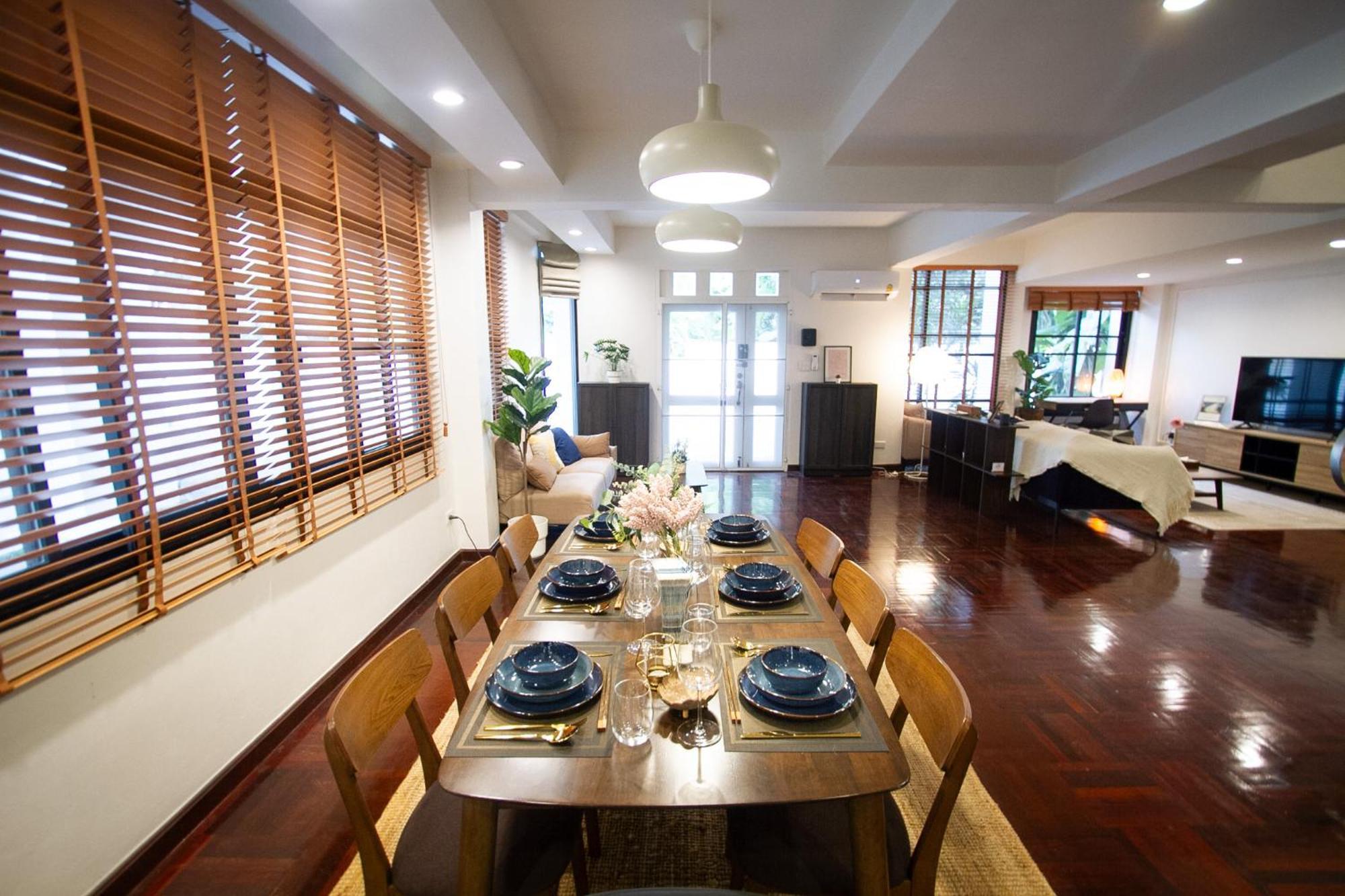 Villa Spacious 4-bedroom Oasis In The Heart Of Sukhumvit *