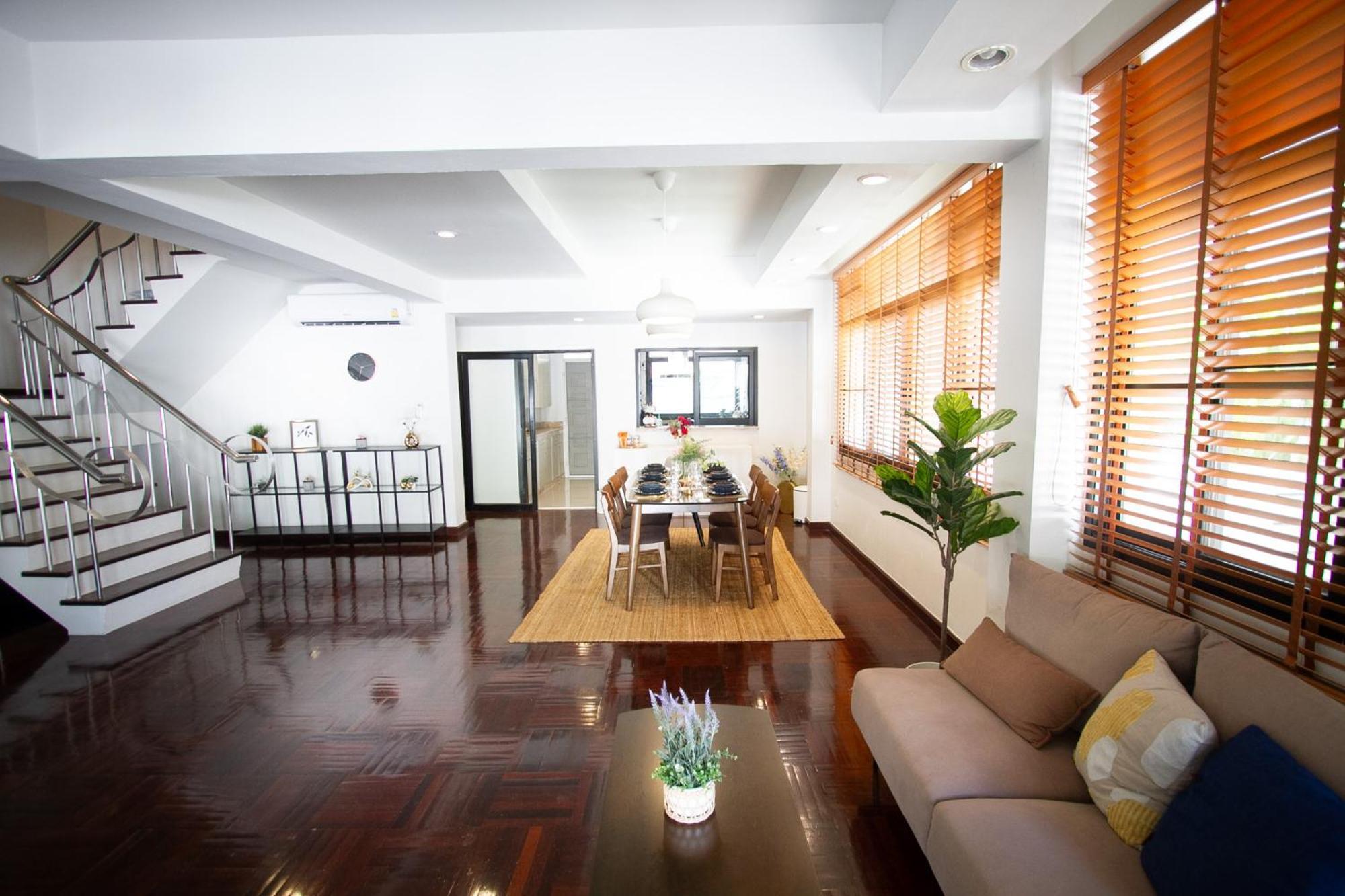 Spacious 4-bedroom Oasis In The Heart Of Sukhumvit Bangkok