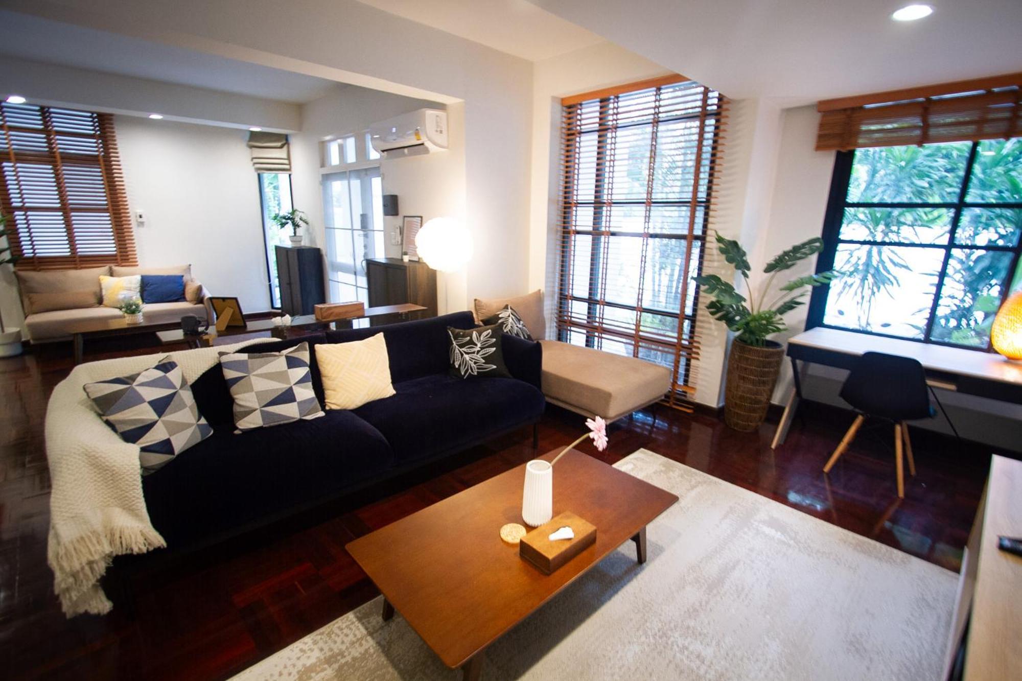 Spacious 4-bedroom Oasis In The Heart Of Sukhumvit Villa Bangkok