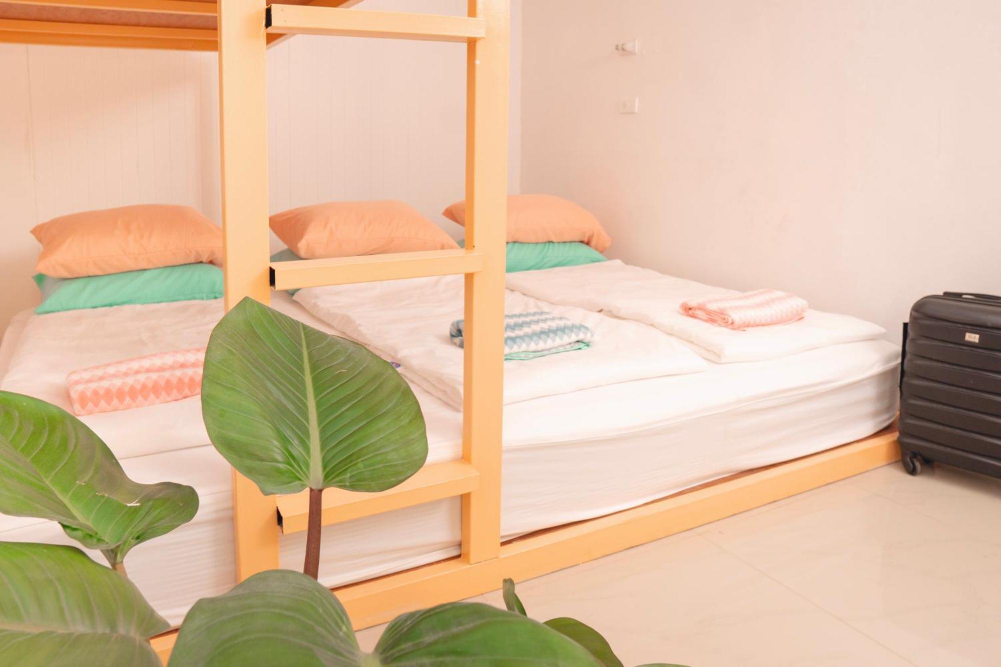 Easy Sunday Khaosan Beds Hotel 3*