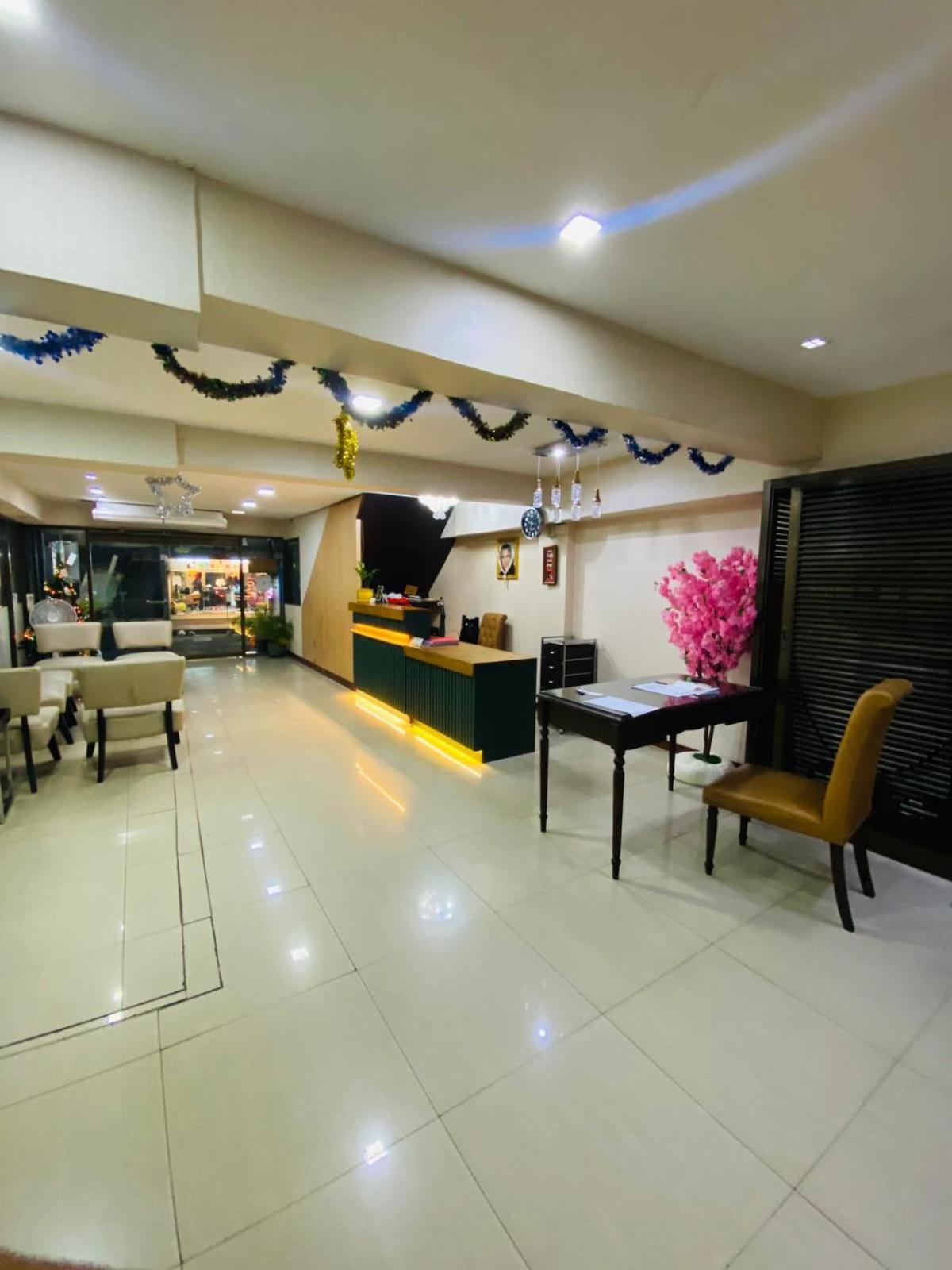 Residency Hotel