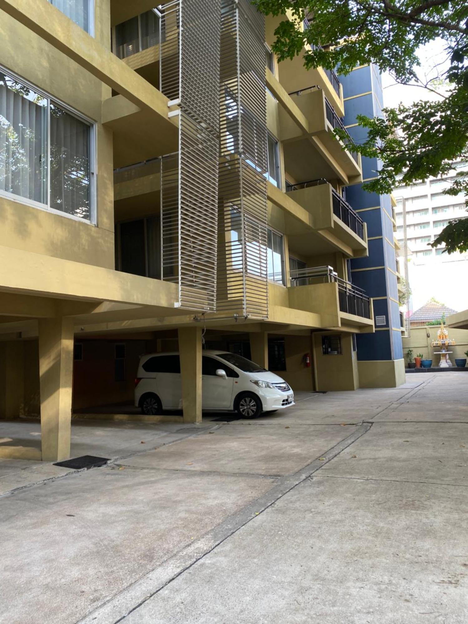 Phatana Court Gasthof Bangkok
