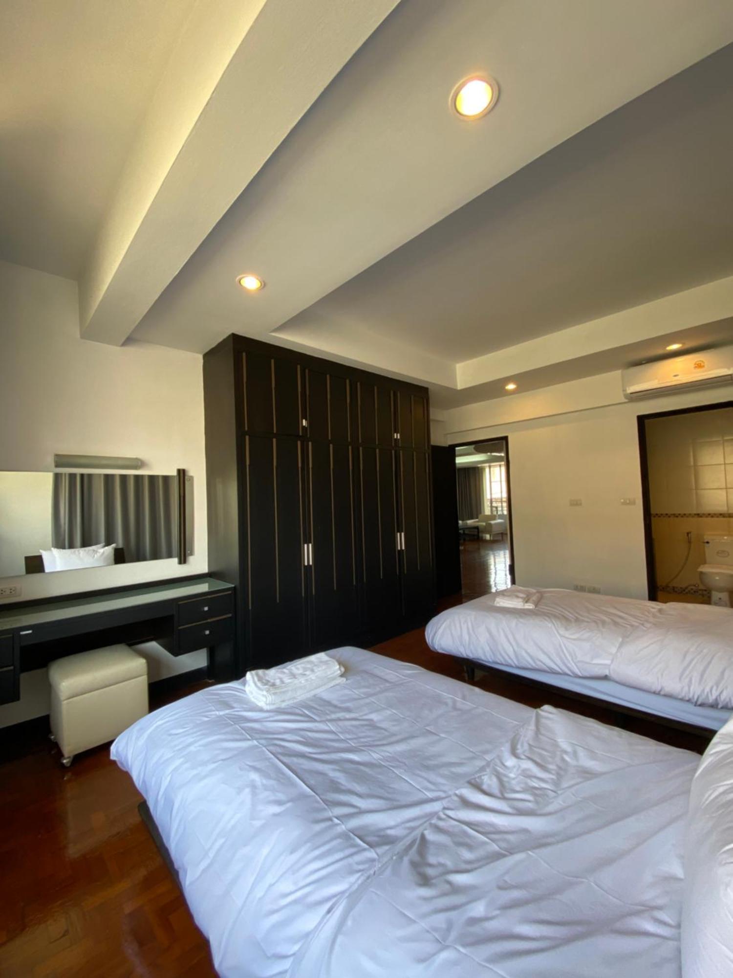 Gasthof Phatana Court *