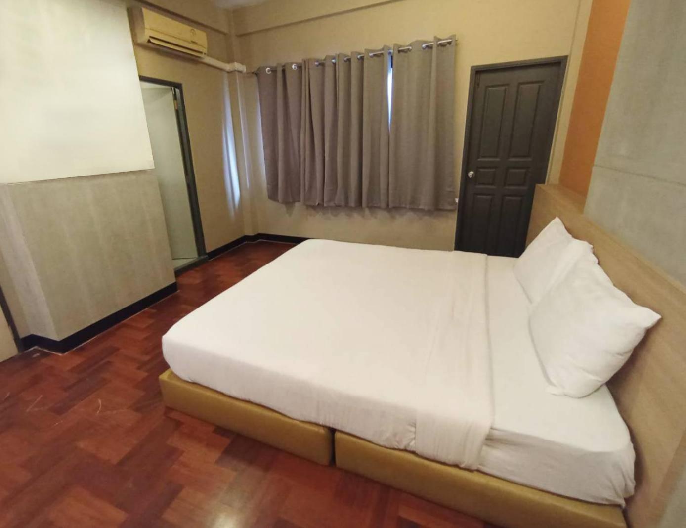 Go Silom - Bts Saint Louis โกอินน์ สีลม - สถานีรถไฟฟ้าเซนต์หลุยส์ X Apartment *