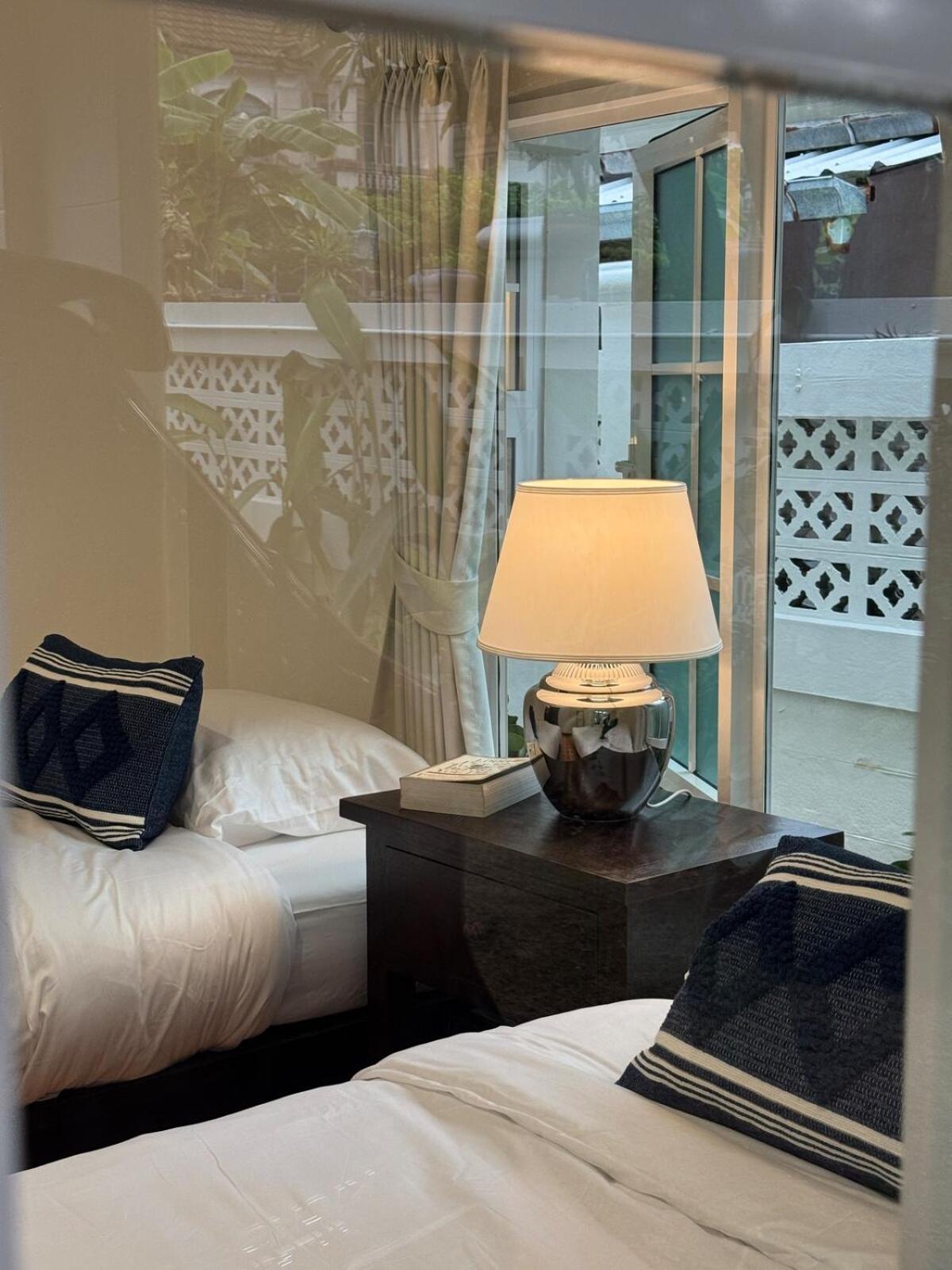 10mins To Bkk Airport 3br Group *