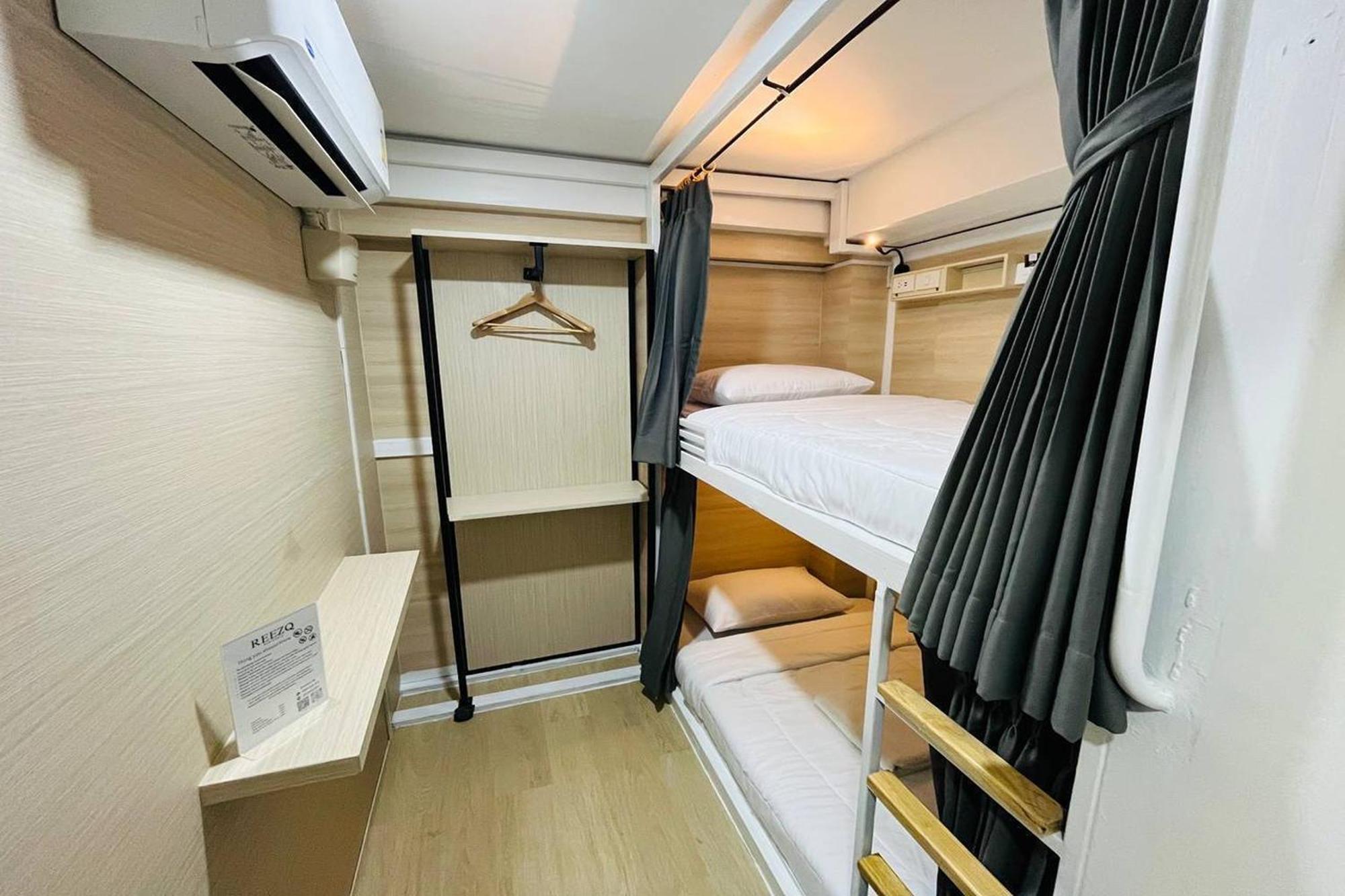 Reezq Hostel