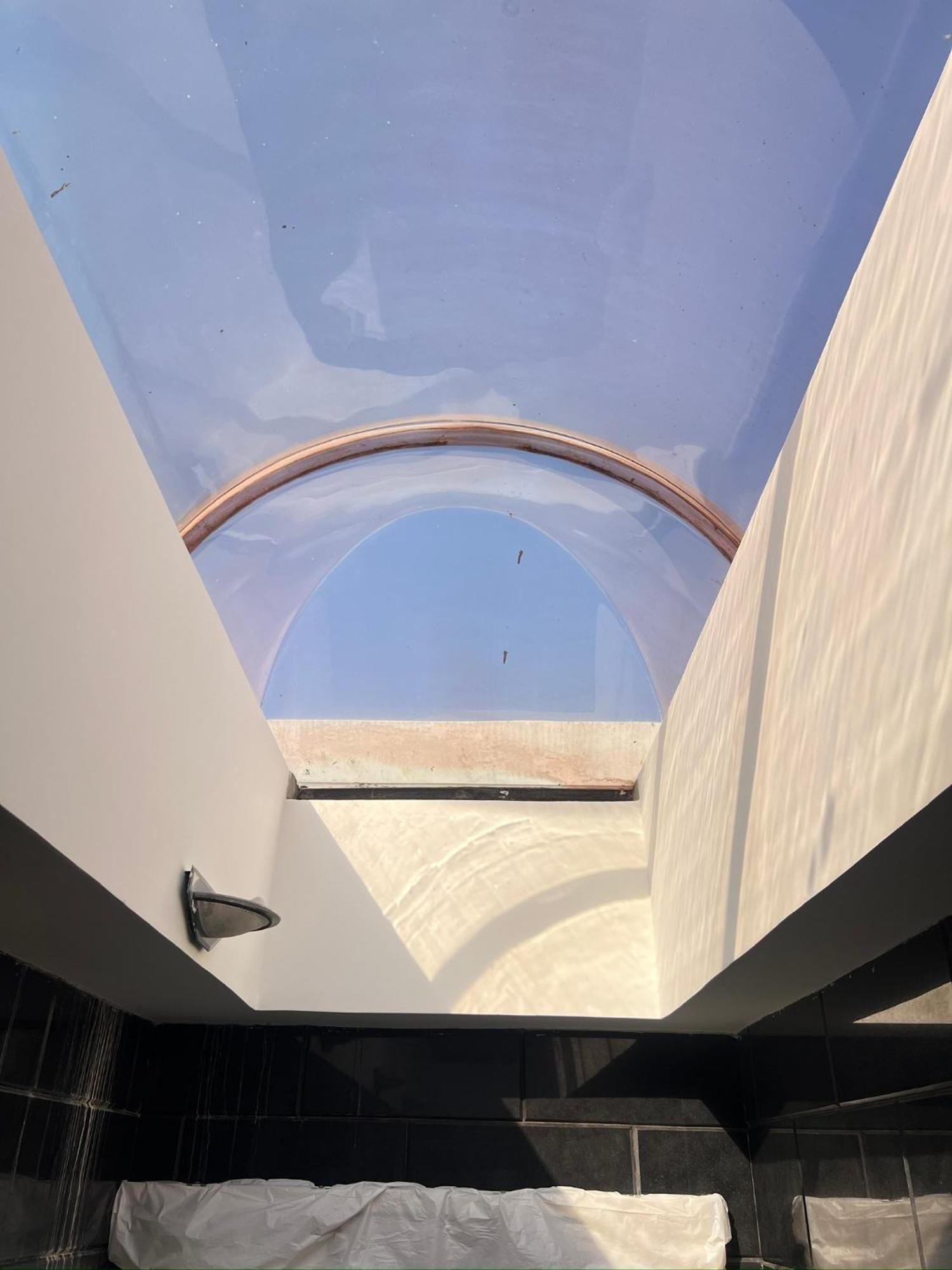 V20 Boutique Jacuzzi Hotel