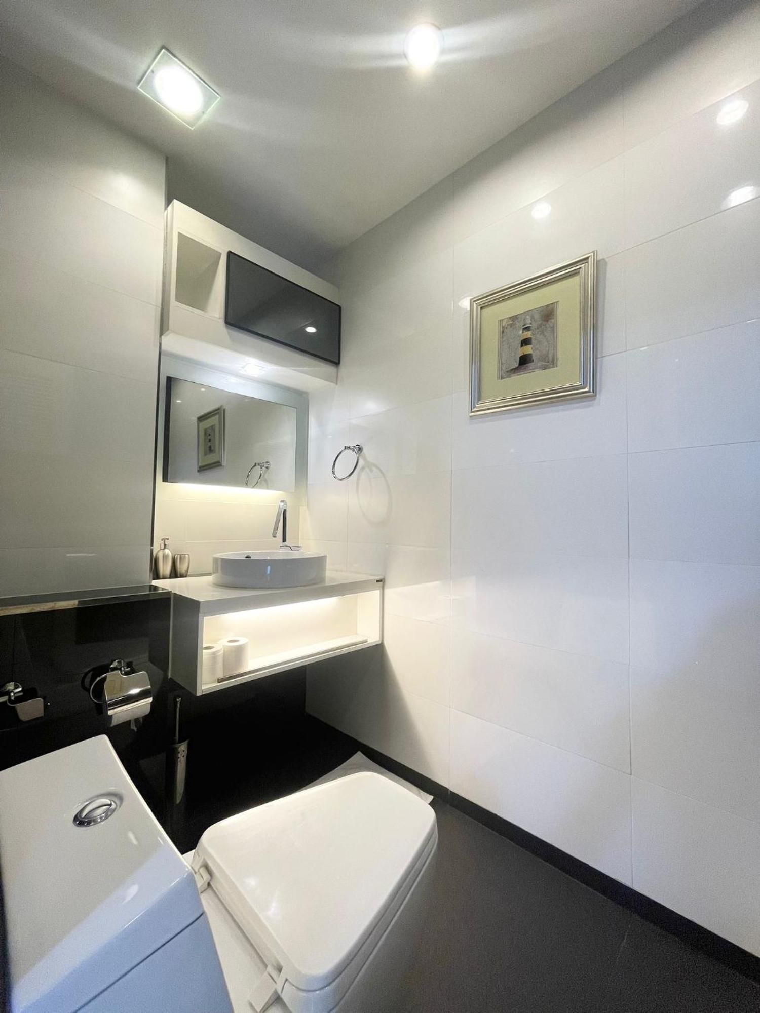 Extremely Spacious Cool Asoke Sleeps 8 * Bangkok