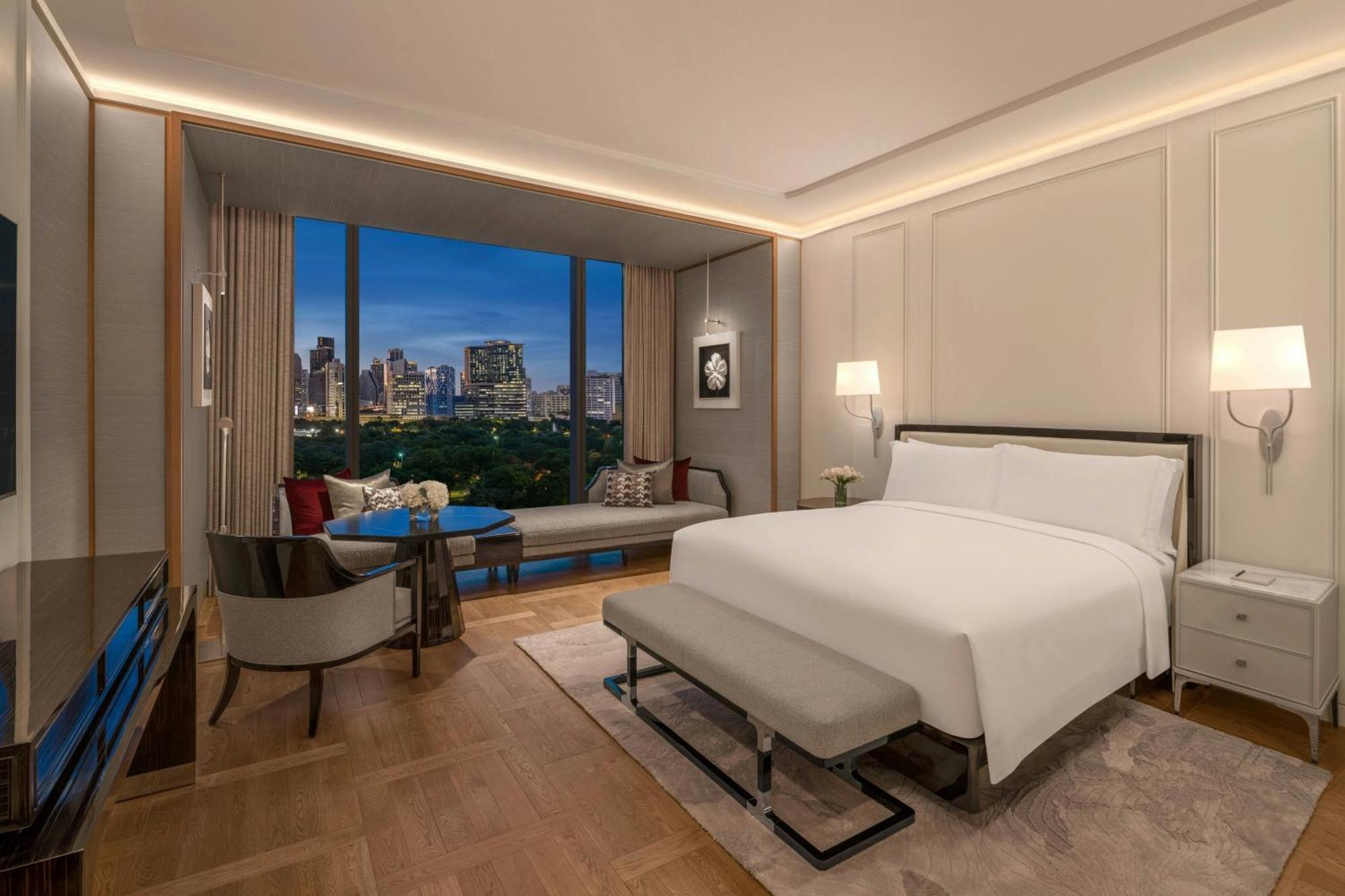 Hotel The Ritz-carlton, 5*