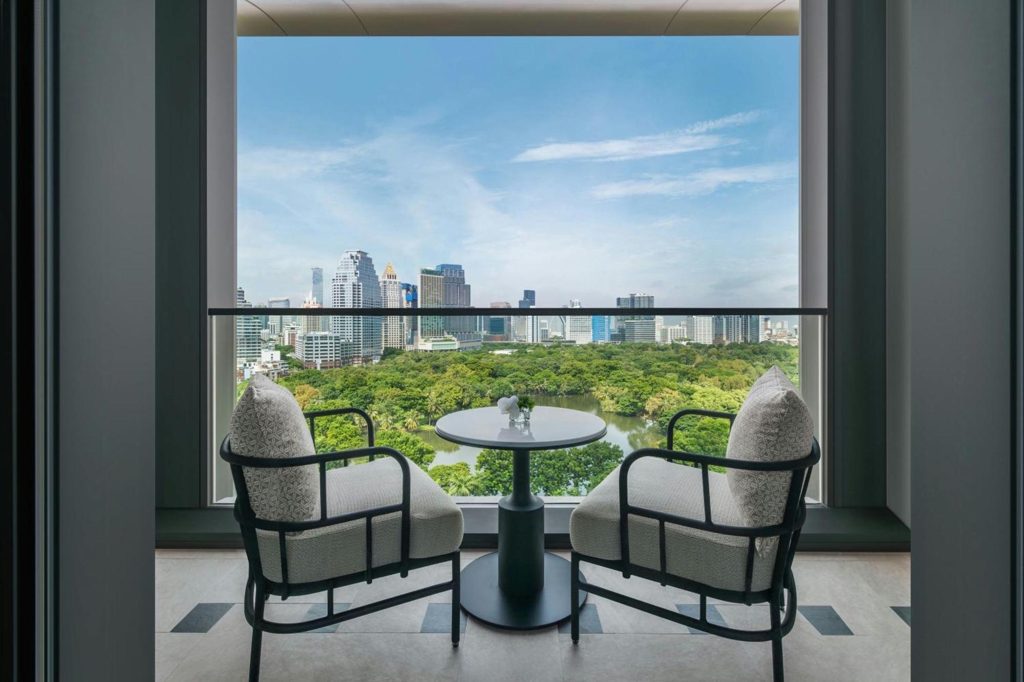The Ritz-carlton, Hotel 5*