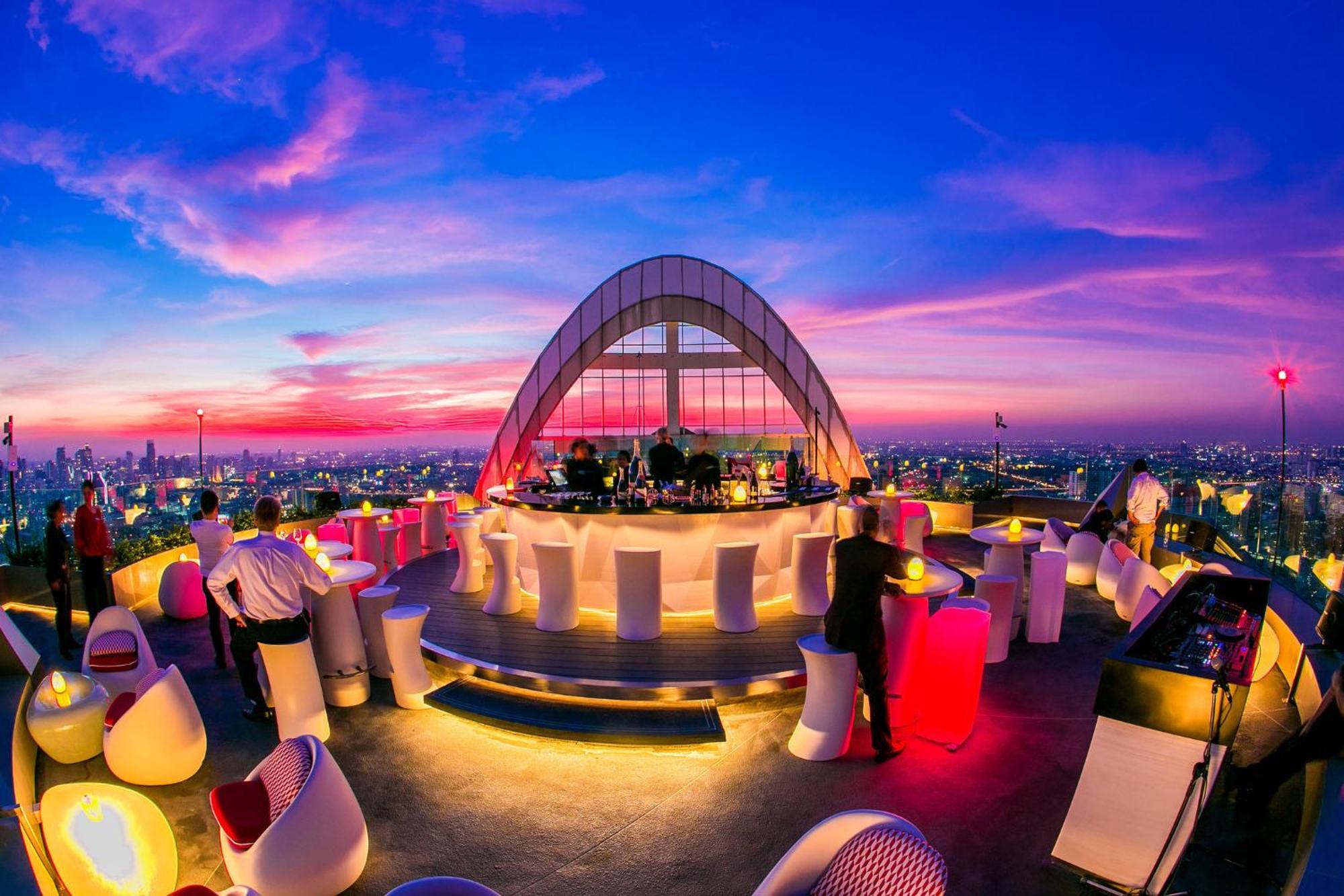 Centara Grand At Centralworld 5*
