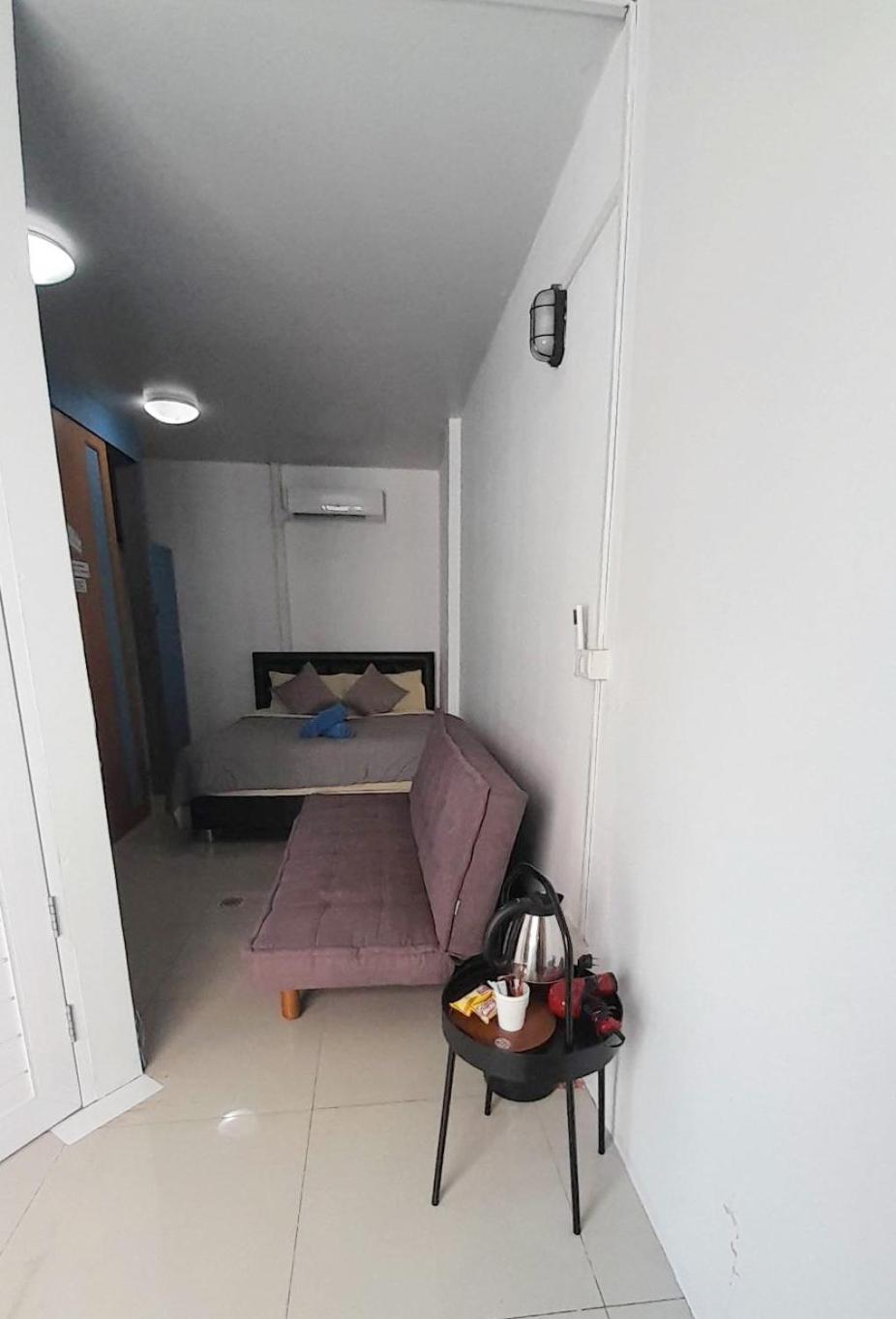 Homey-sleepy Don Mueang Airport Hostel Bangkok