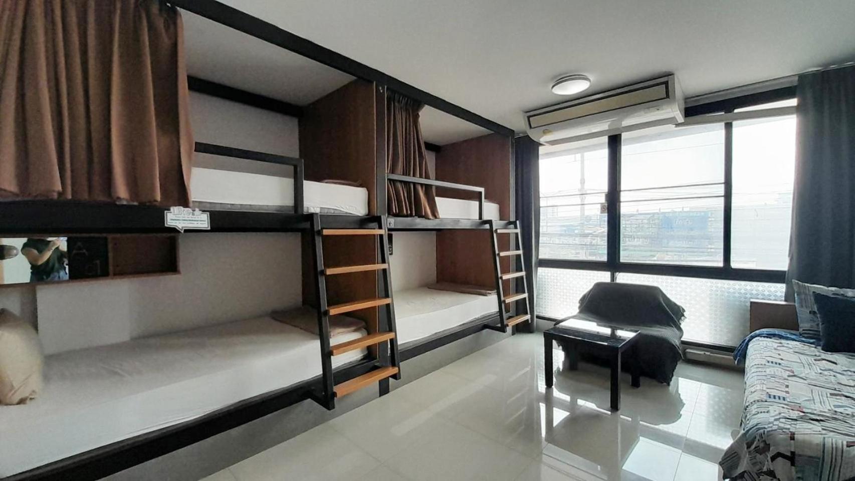 Homey-sleepy Don Mueang Airport Hostel *