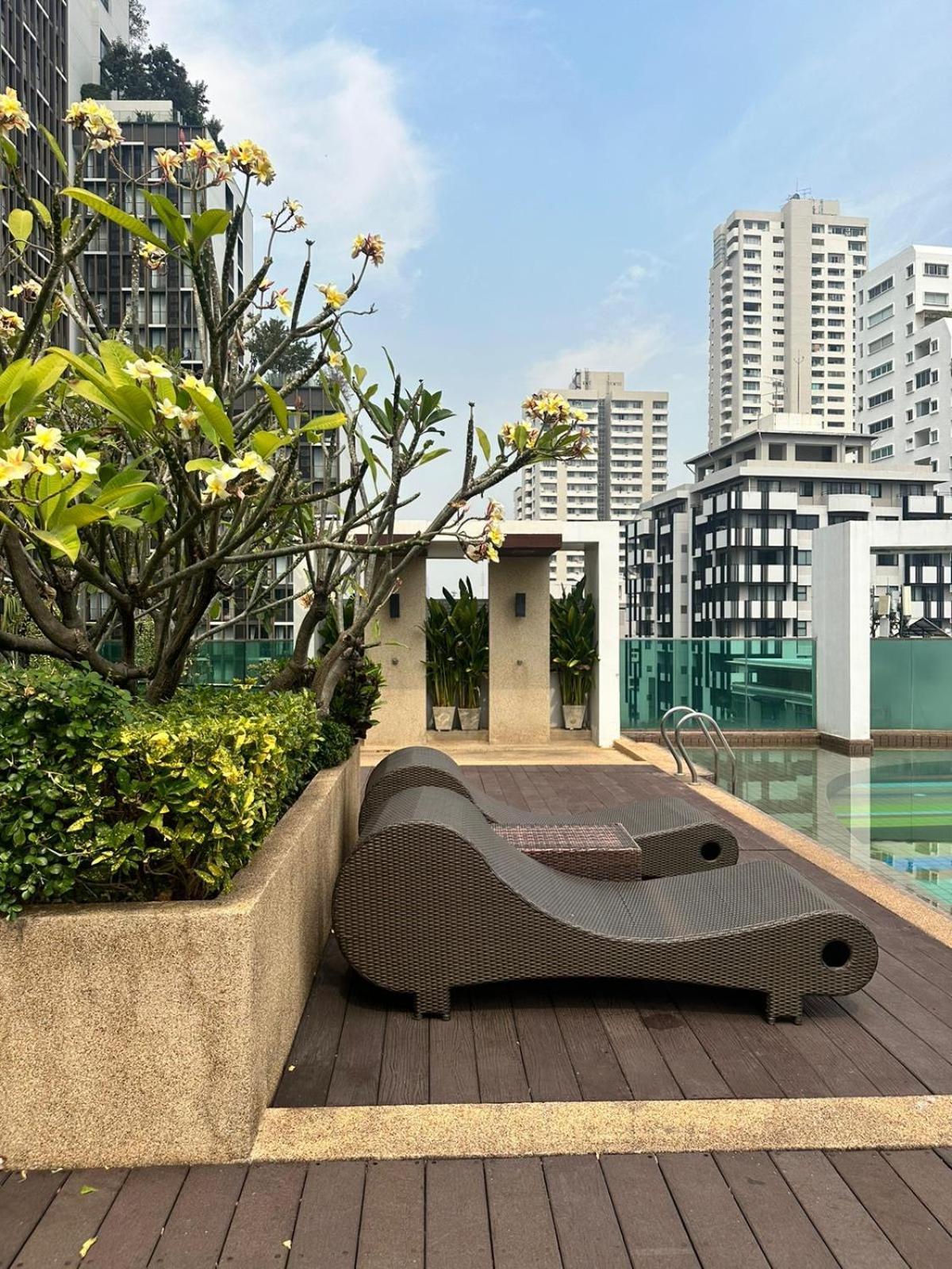 Apartment Spacious Sukhumvit Near Emquartier Bangkok