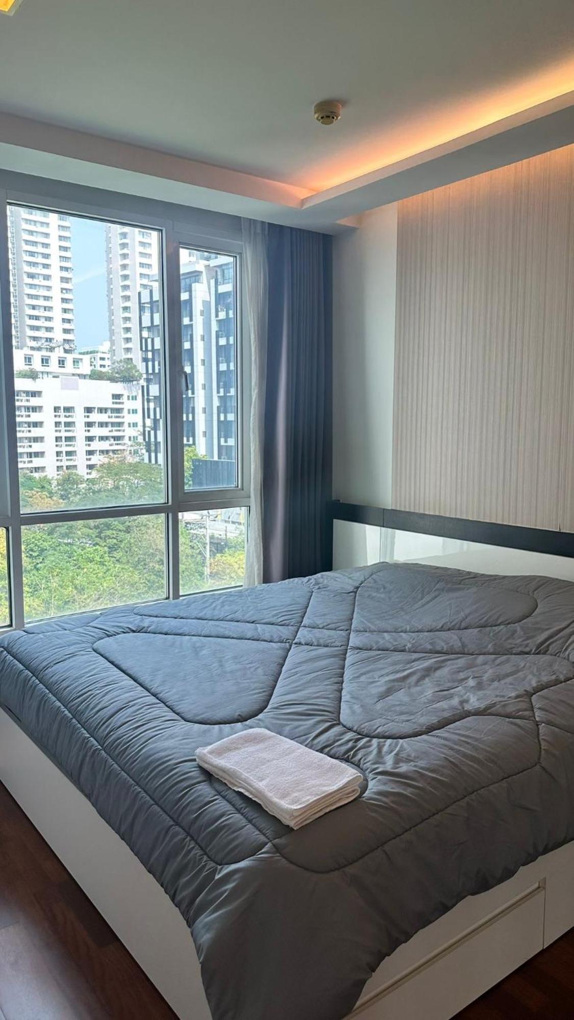 Apartment Spacious Sukhumvit Near Emquartier