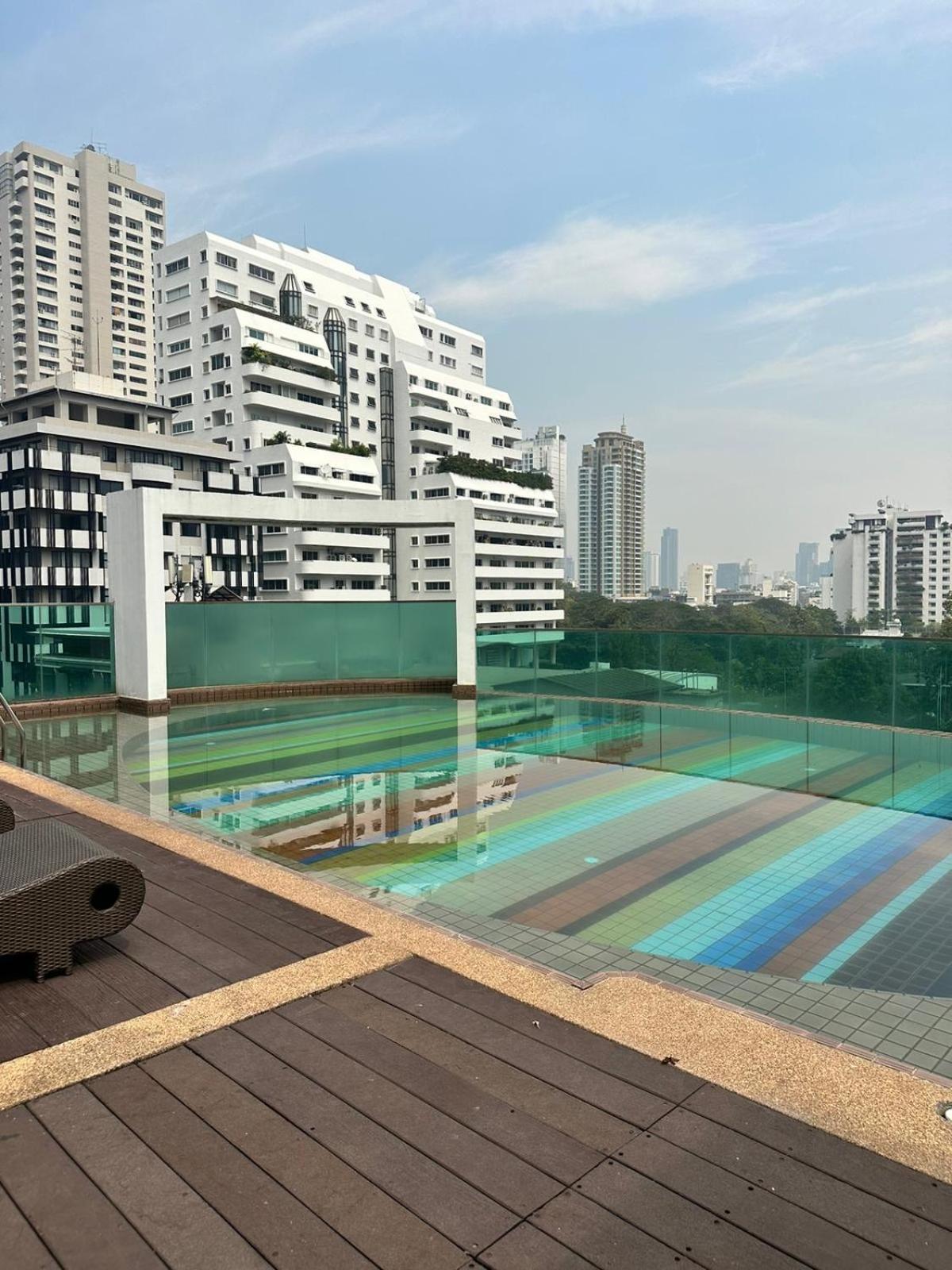 Spacious Sukhumvit Near Emquartier * Bangkok