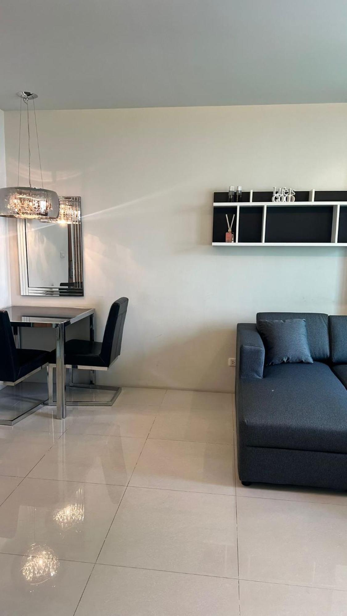 Apartment Spacious Sukhumvit Near Emquartier Bangkok