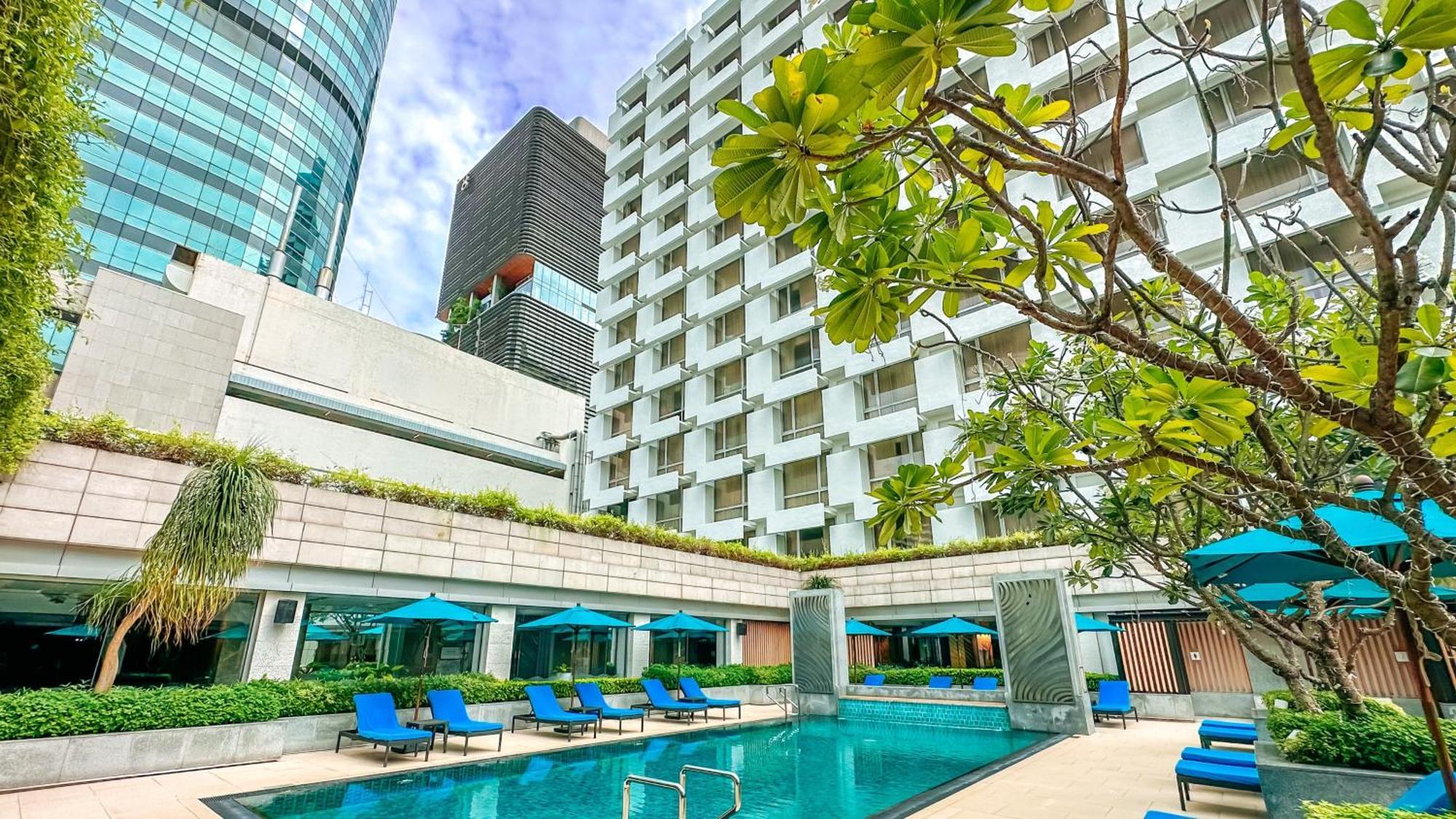 By Ihg Hotel