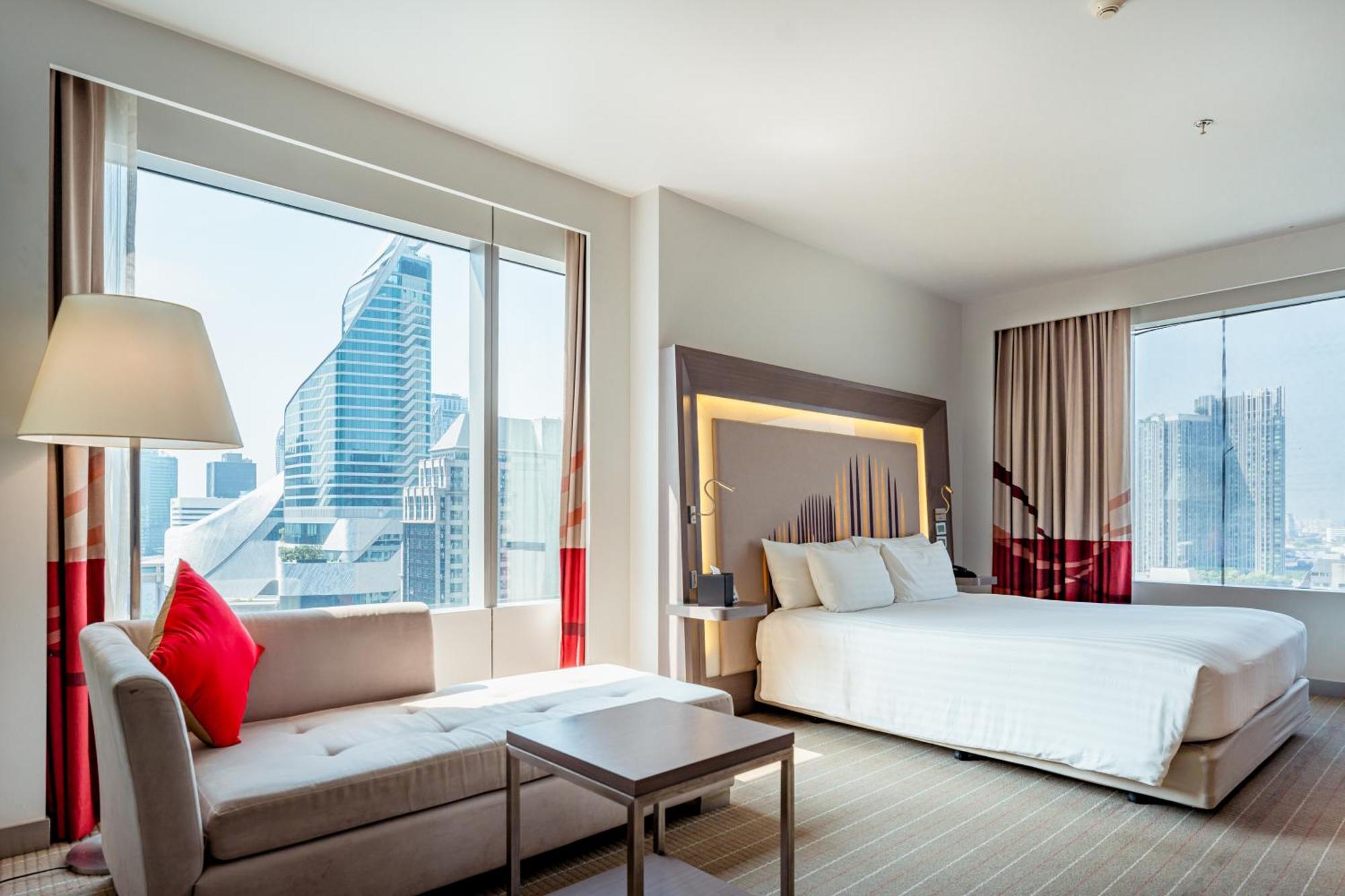 Four Points By Sheraton Ploenchit Sukhumvit Hotel 4*