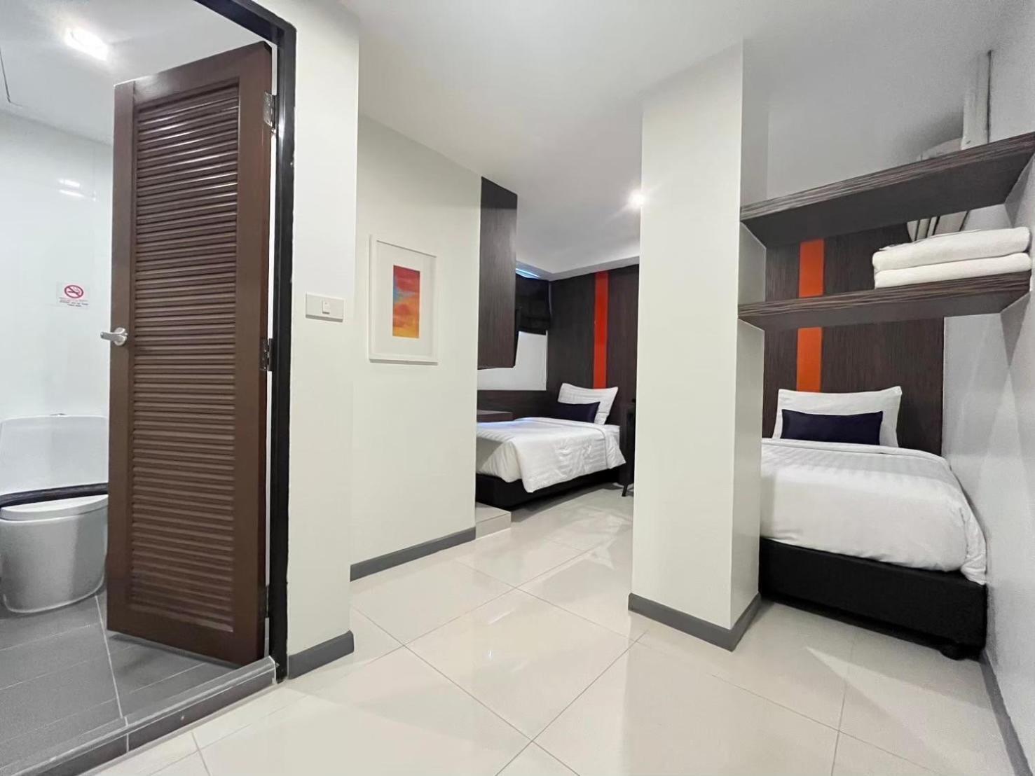 Cubic Pratunam