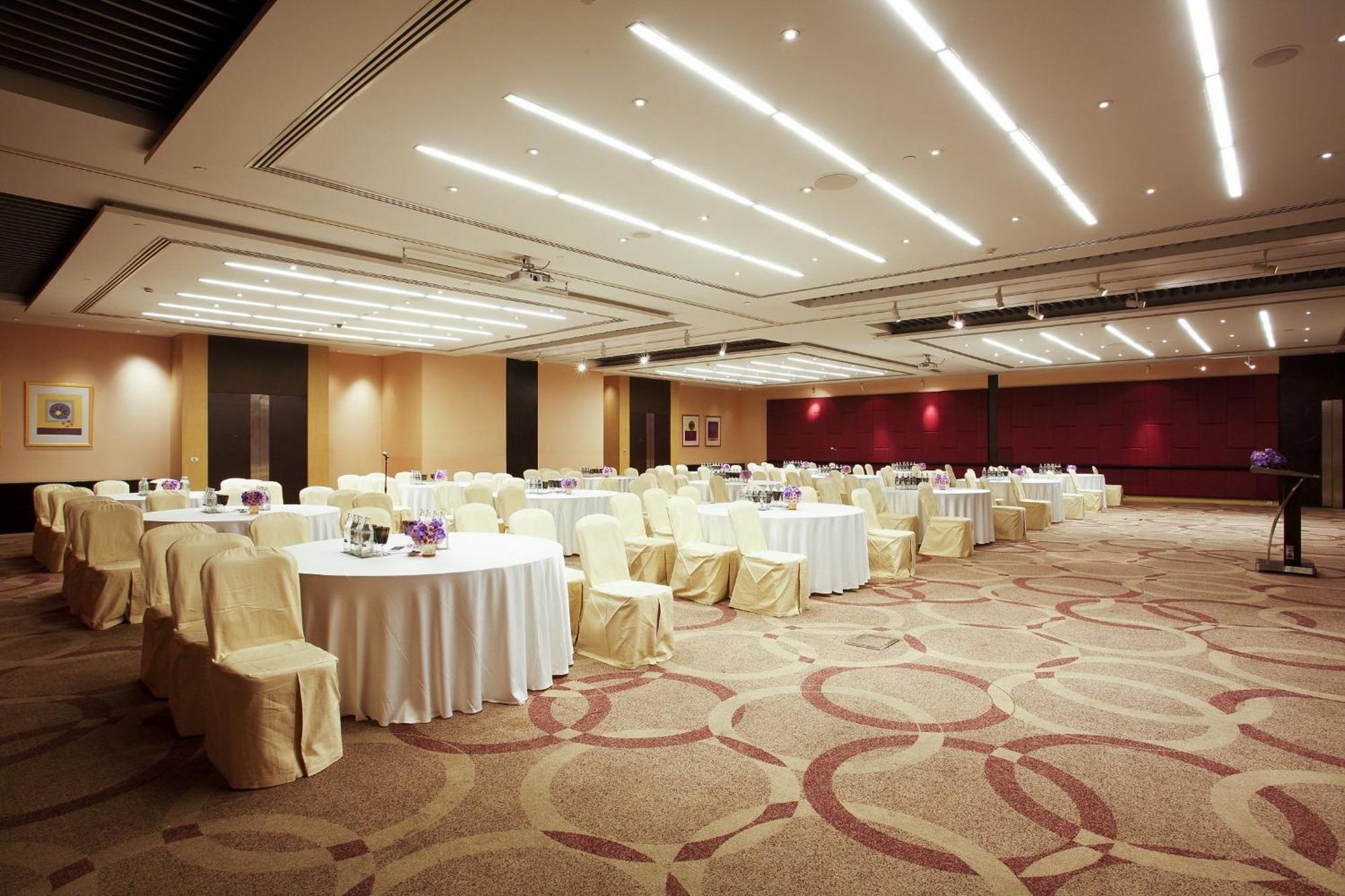 Centara Grand At Centralworld Hotel 5*
