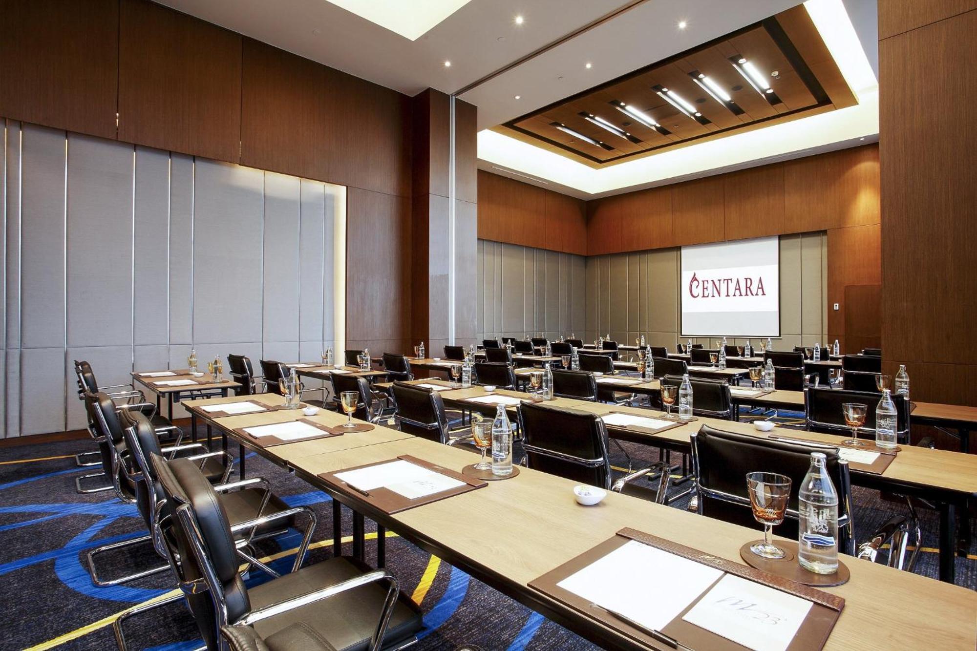 Centara Grand At Centralworld Hotel 5*