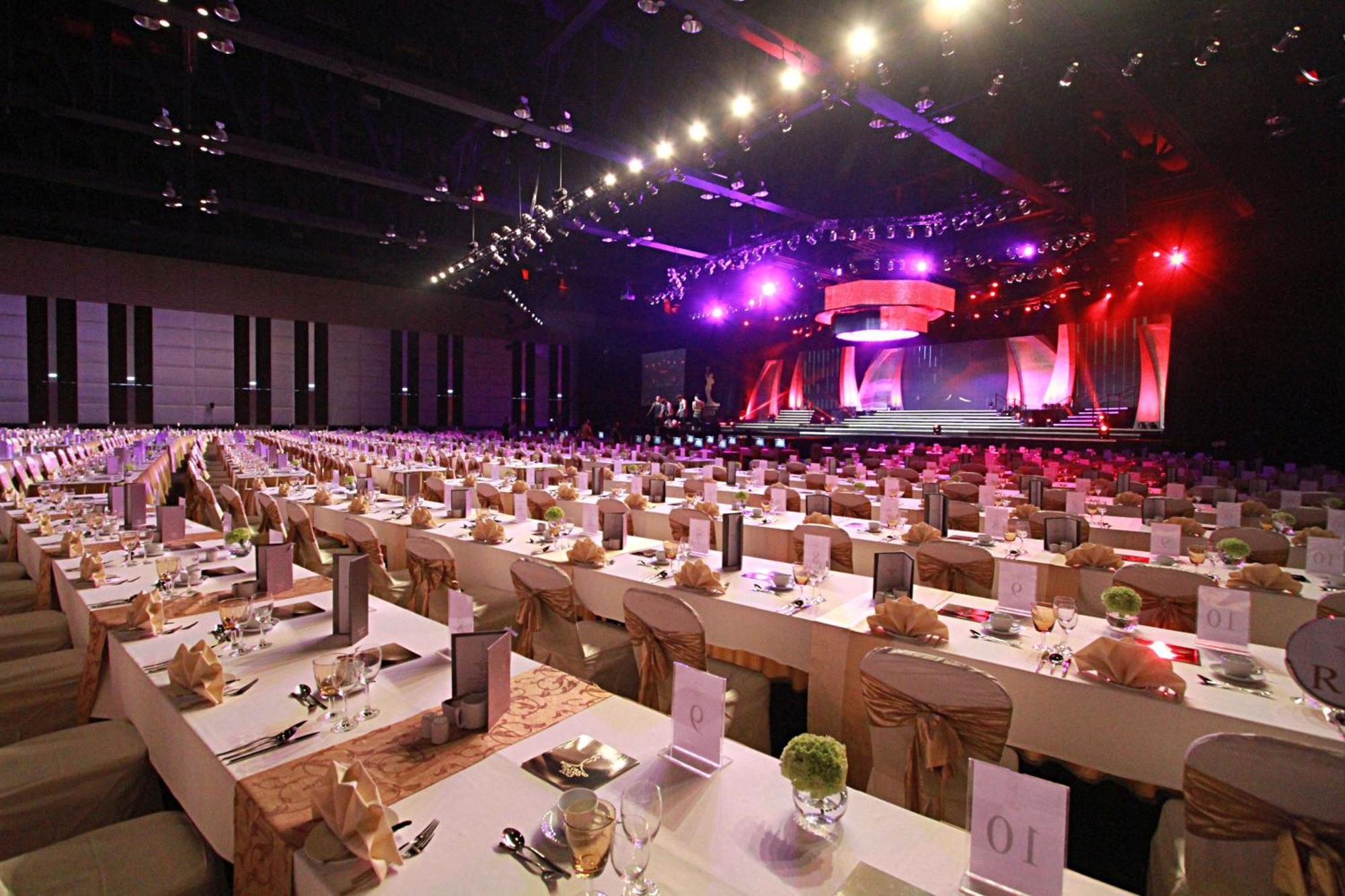 Centara Grand At Centralworld Hotel