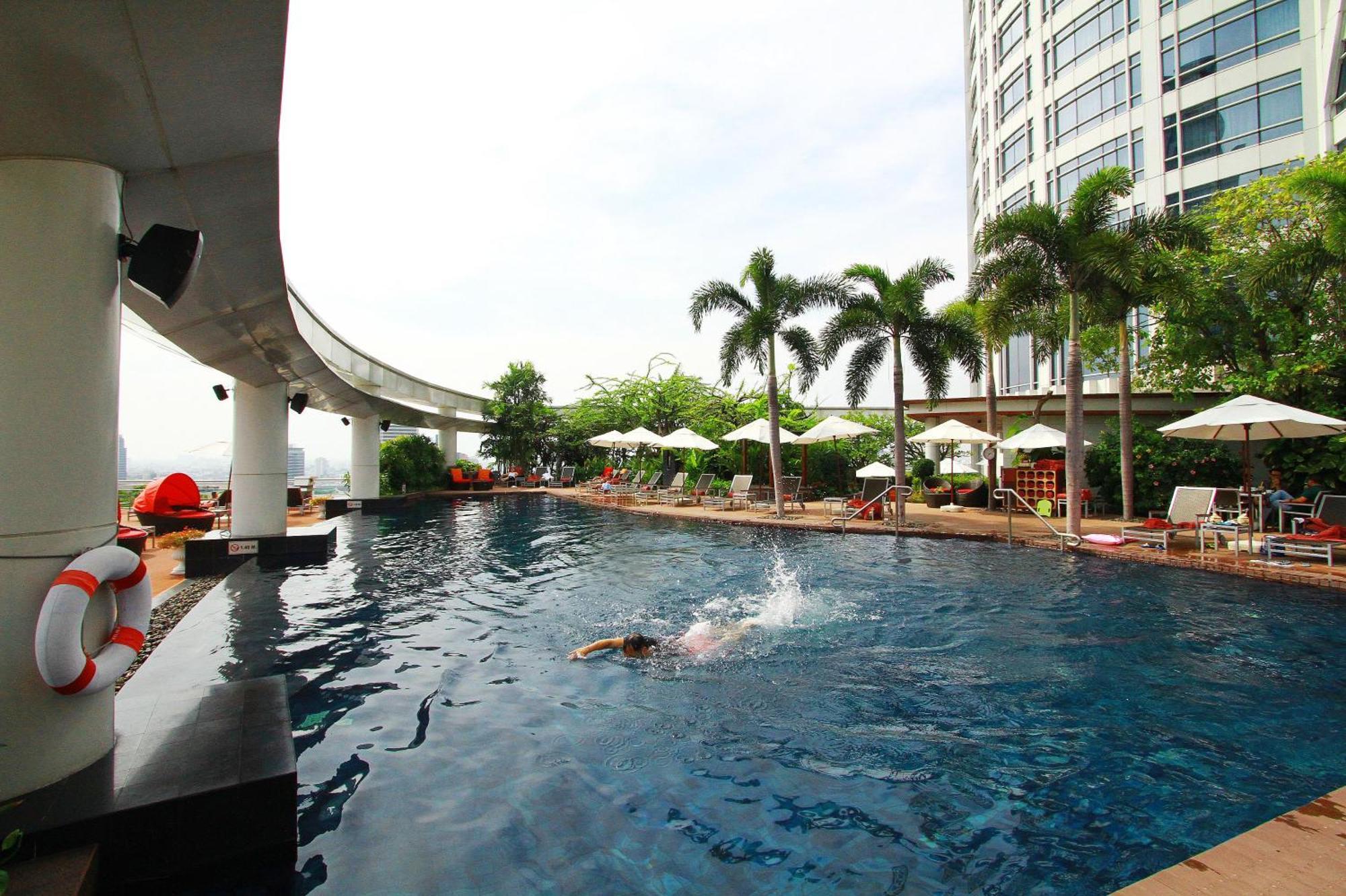 Hotel Centara Grand At Centralworld 5*