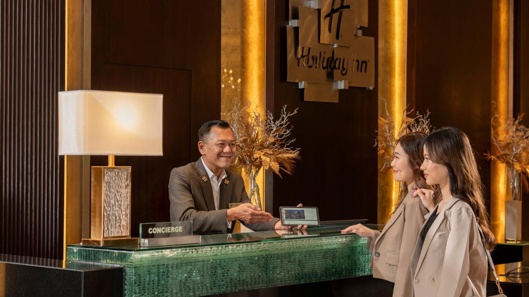 Holiday Silom By Ihg Bangkok