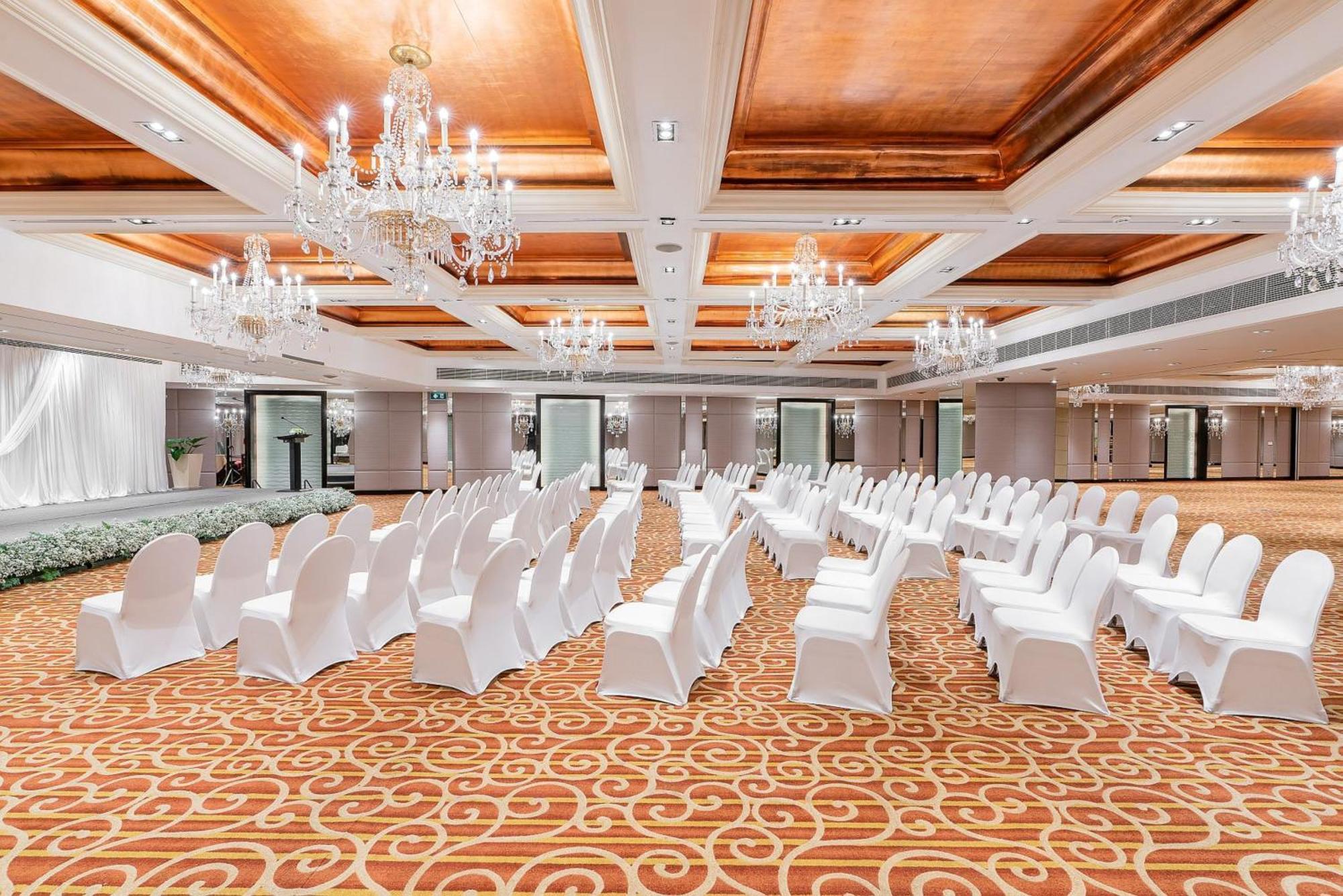 Hotel Holiday Silom By Ihg