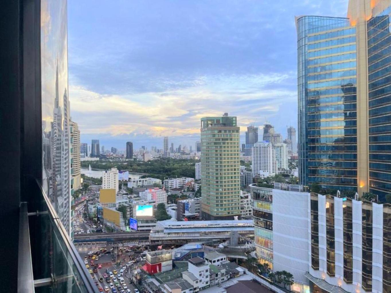 Sukhumvit Terminal 21 Asoke Super Luxury Designer 65 Sqm Pangsapuri Bangkok